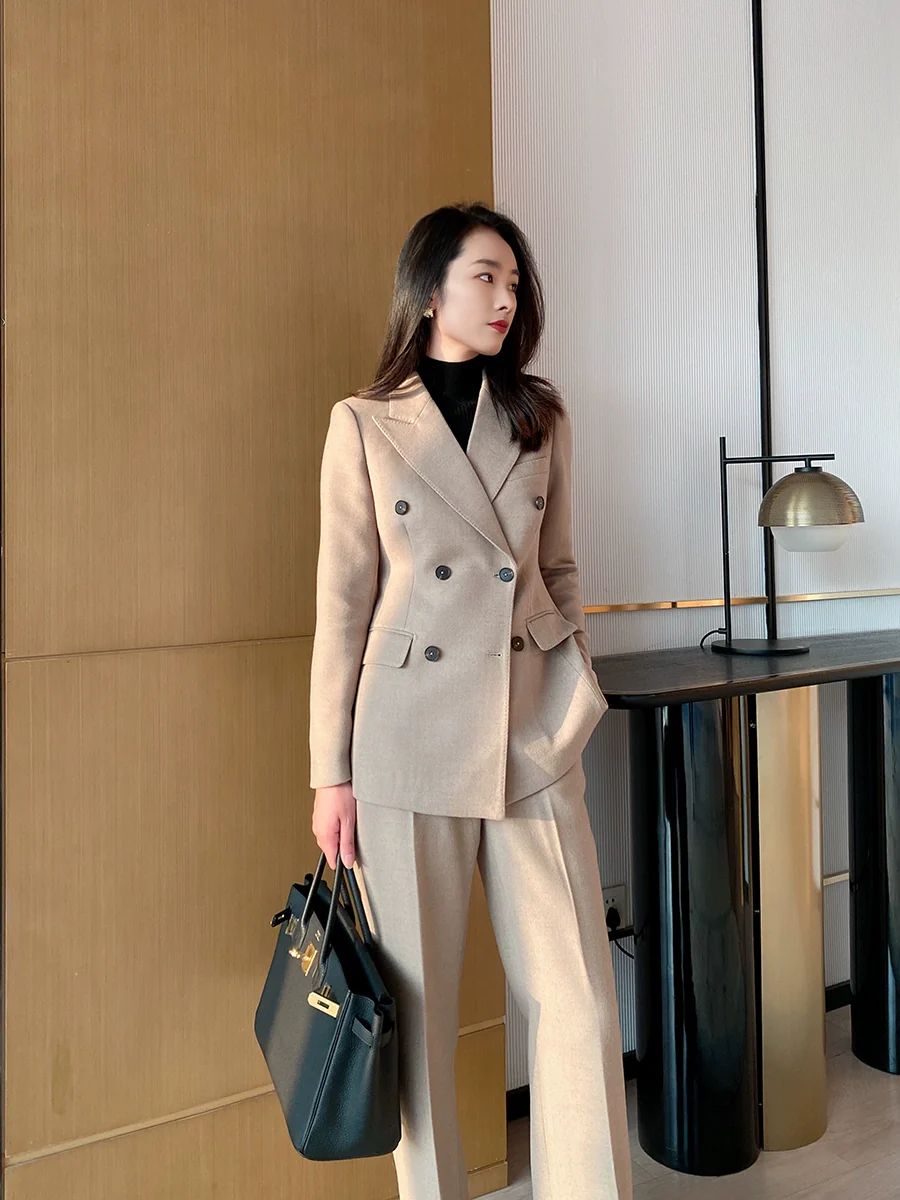 Beige Demi-Season Woolen Women's Suit with Tailored Fit - Image 3