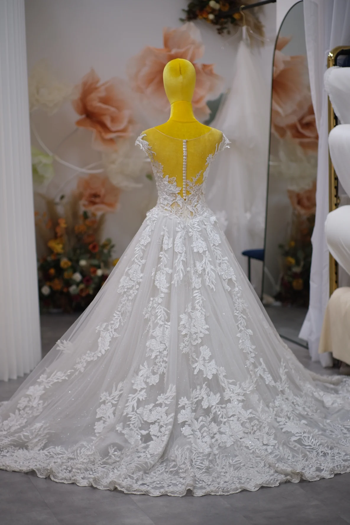 Luxury Full Lace with Beaded Wedding Gown Size M | Ready-to-Wear - Image 3