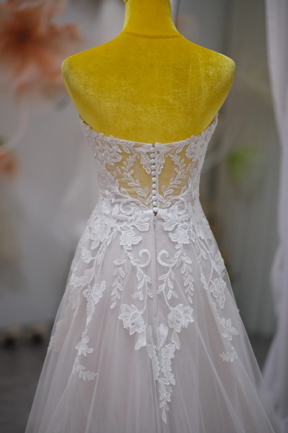 Premium Half Lace Wedding Gown Size S | Ready-to-Wear - Image 6
