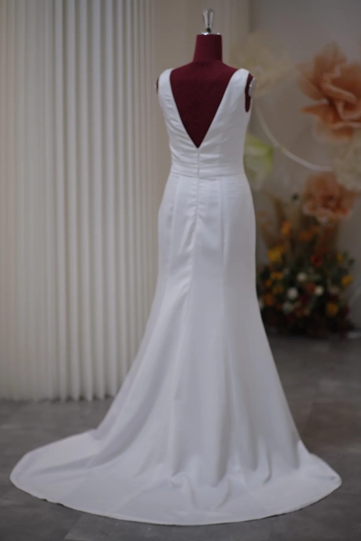 Premium Pleated Wedding Gown XL | Ready-to-Wear - Image 3