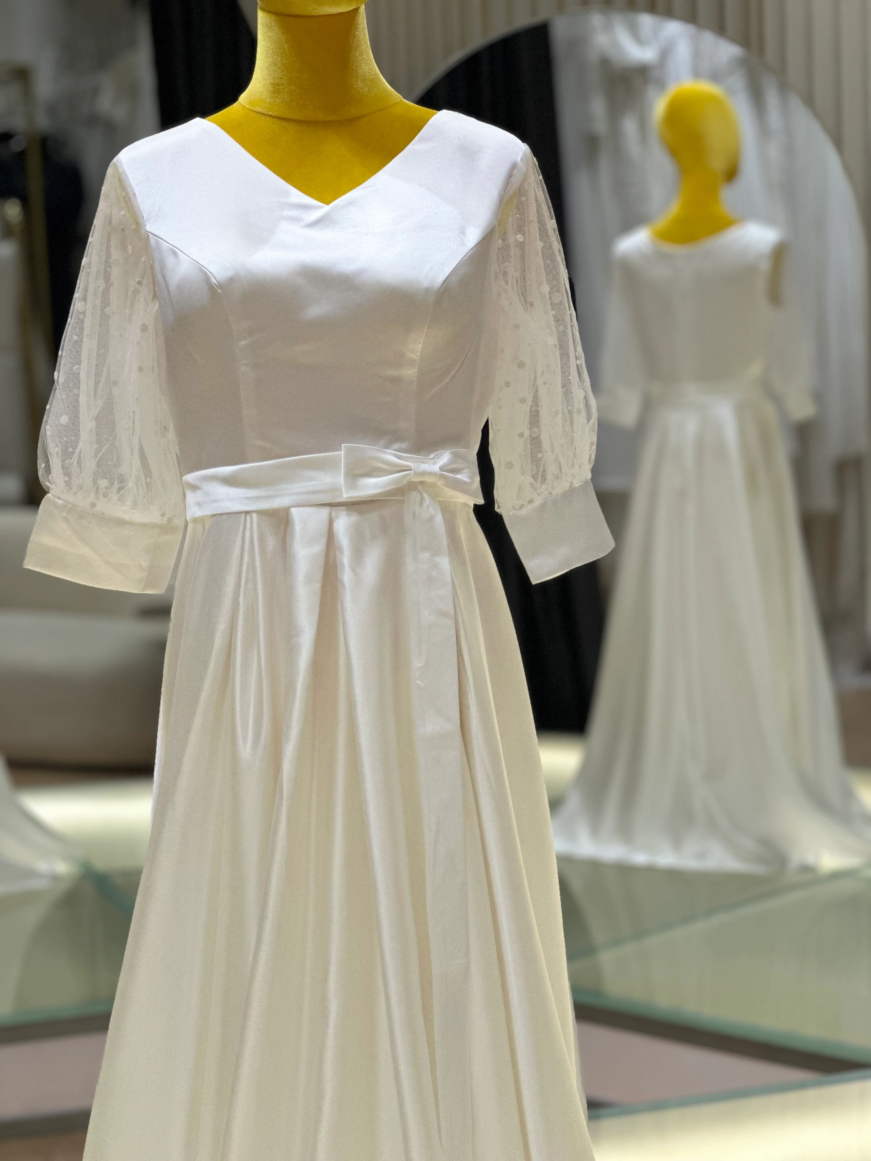Pleated Plain Wedding Gown Size XXL Bust. 96| Ready-to-Wear - Image 5
