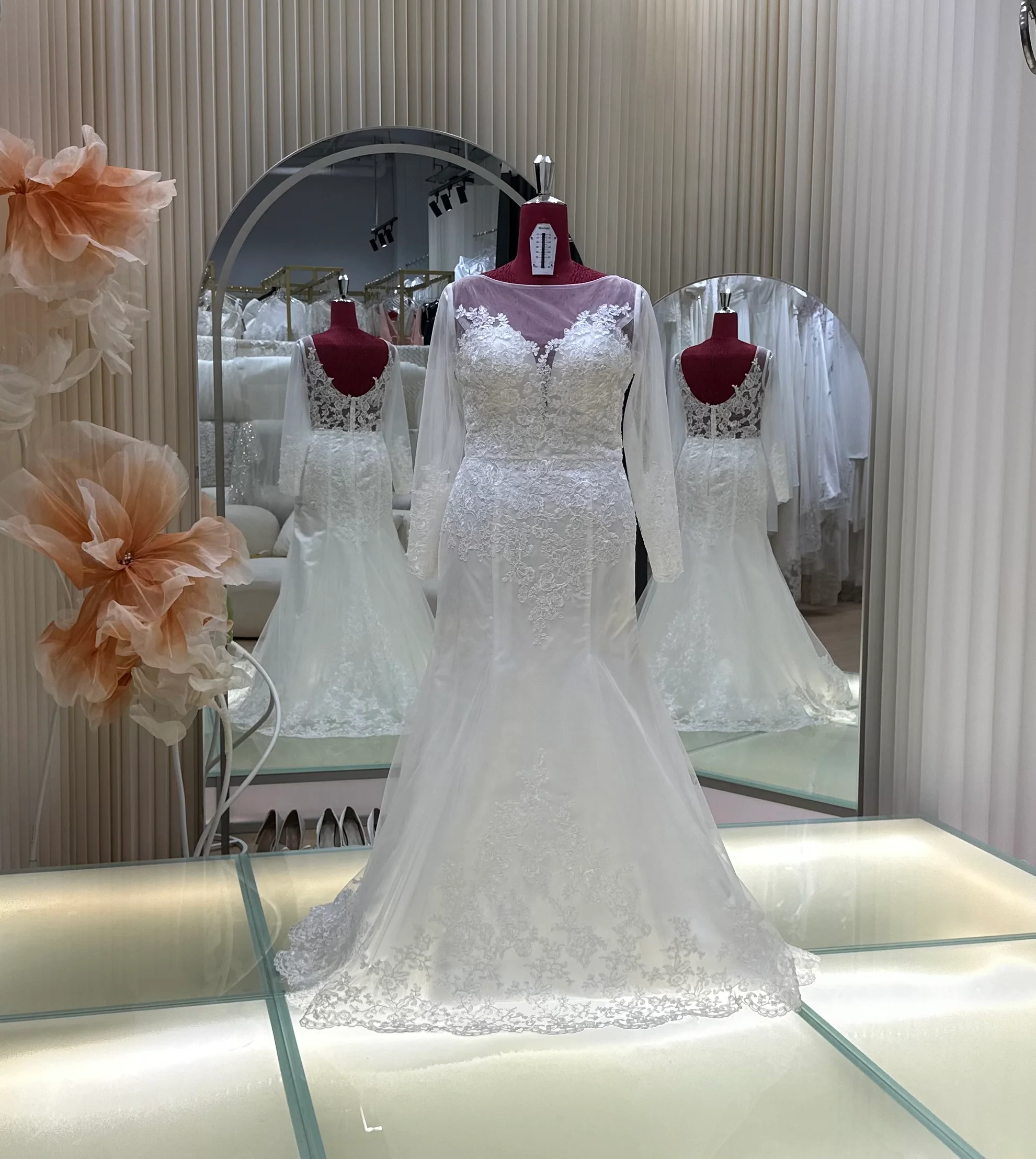 Premium Full Lace Wedding Gown Size 3XL Bust 100 | Ready-to-Wear