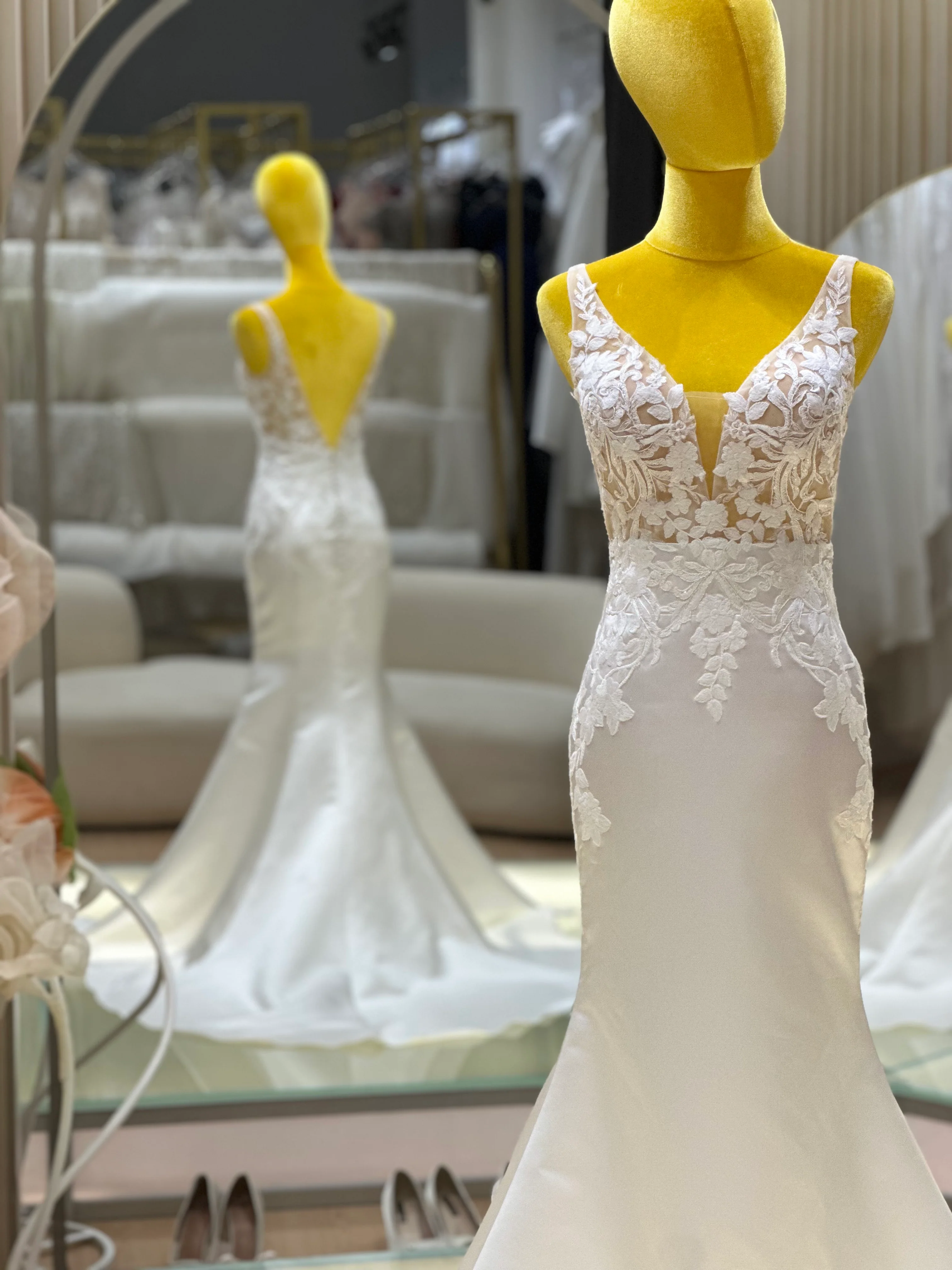Luxe Half-Lace Wedding Gown | Ready-to-Wear - Image 5