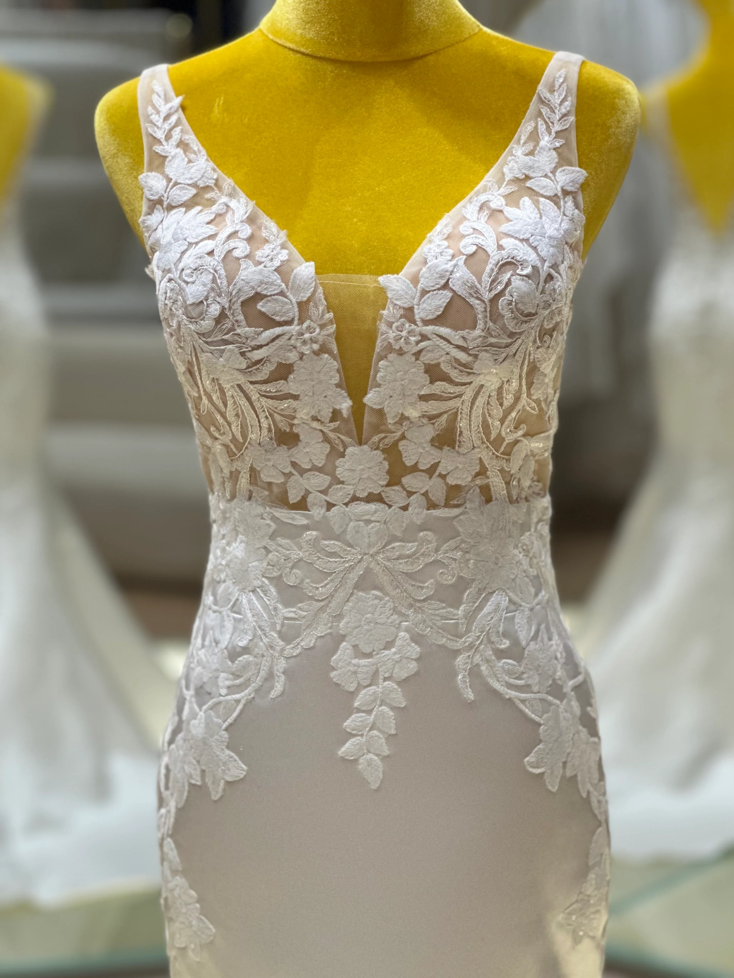Luxe Half-Lace Wedding Gown | Ready-to-Wear - Image 7