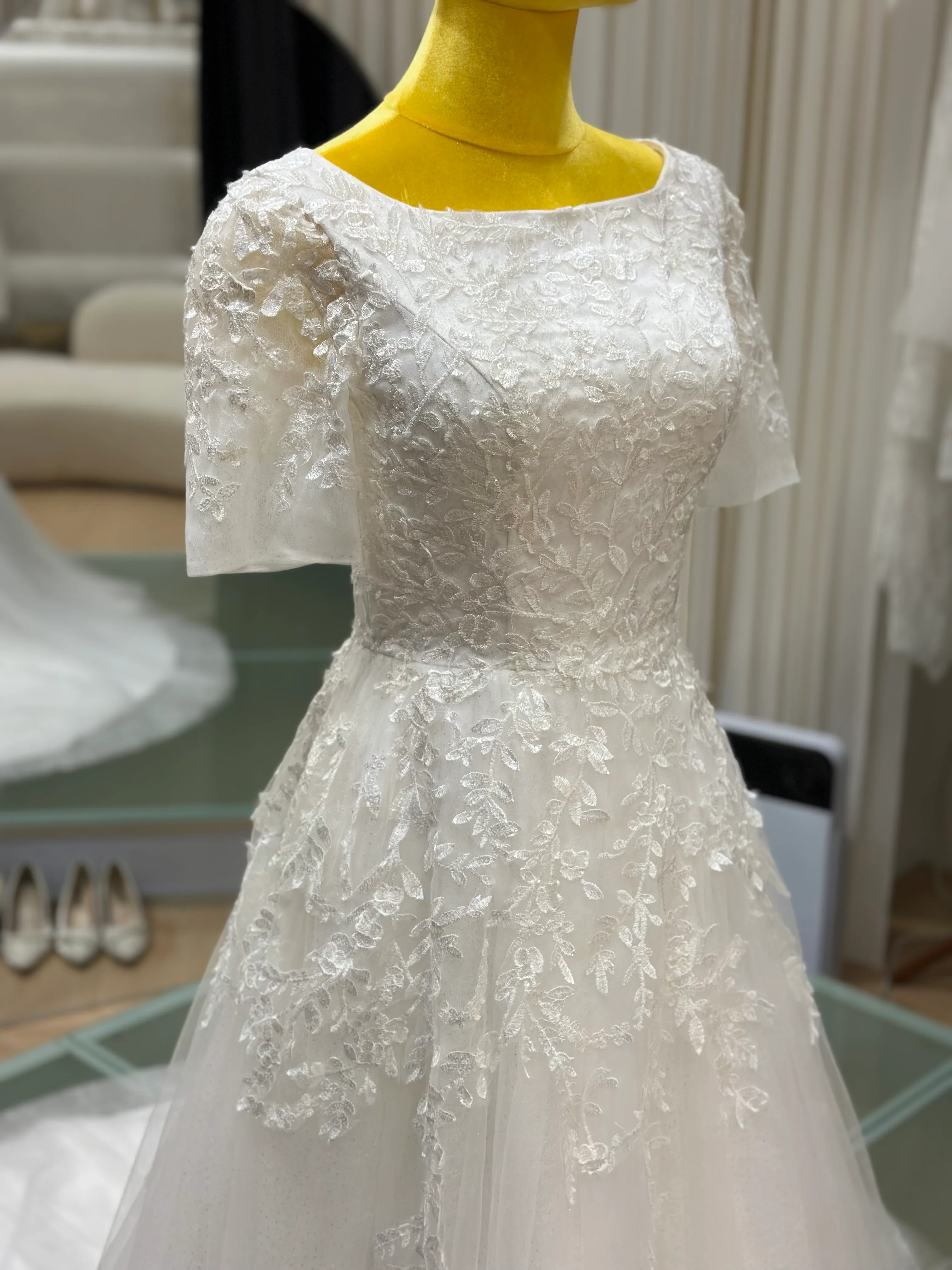 Enchanted Lace Romance Wedding Gown | Ready-to-Wear - Image 6