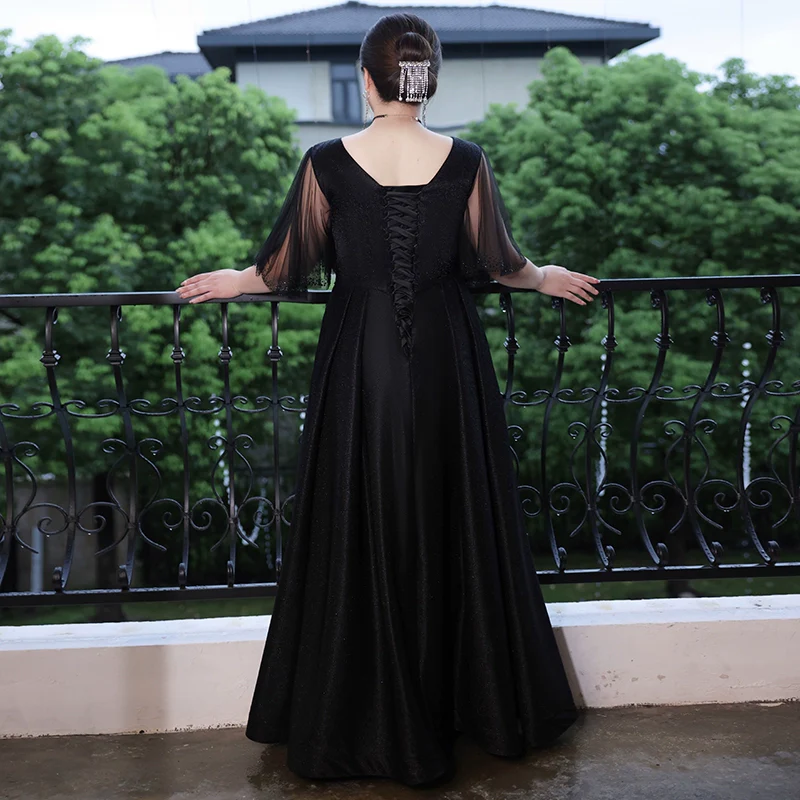 Black Elegant Evening Dress - Image 3