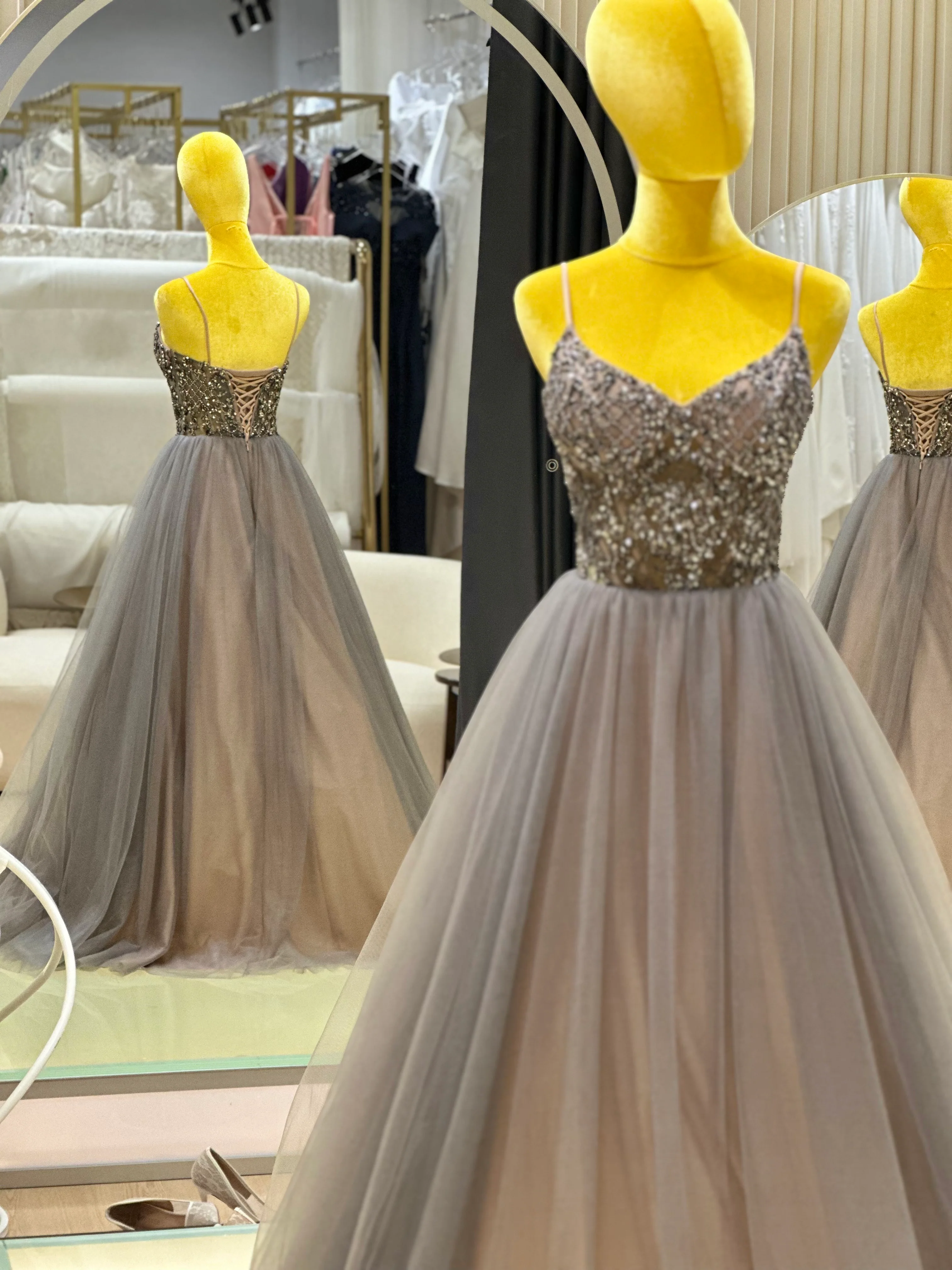 Golden Radiance Beaded Luxury Evening Gown | Ready-to-Wear - Image 4