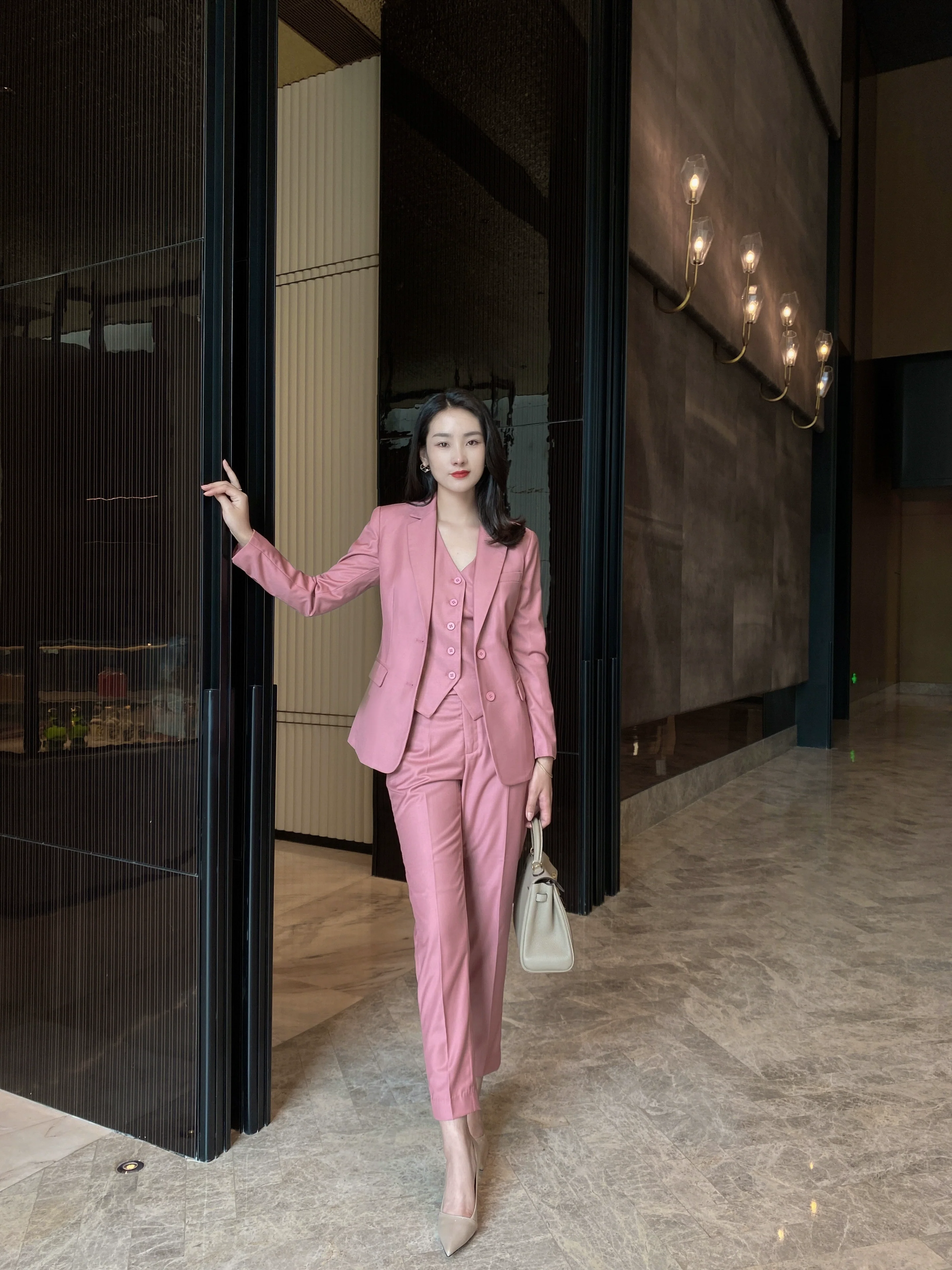 Elegant Autumn Dried Rose Powder Three-Piece Suit Set - Image 2
