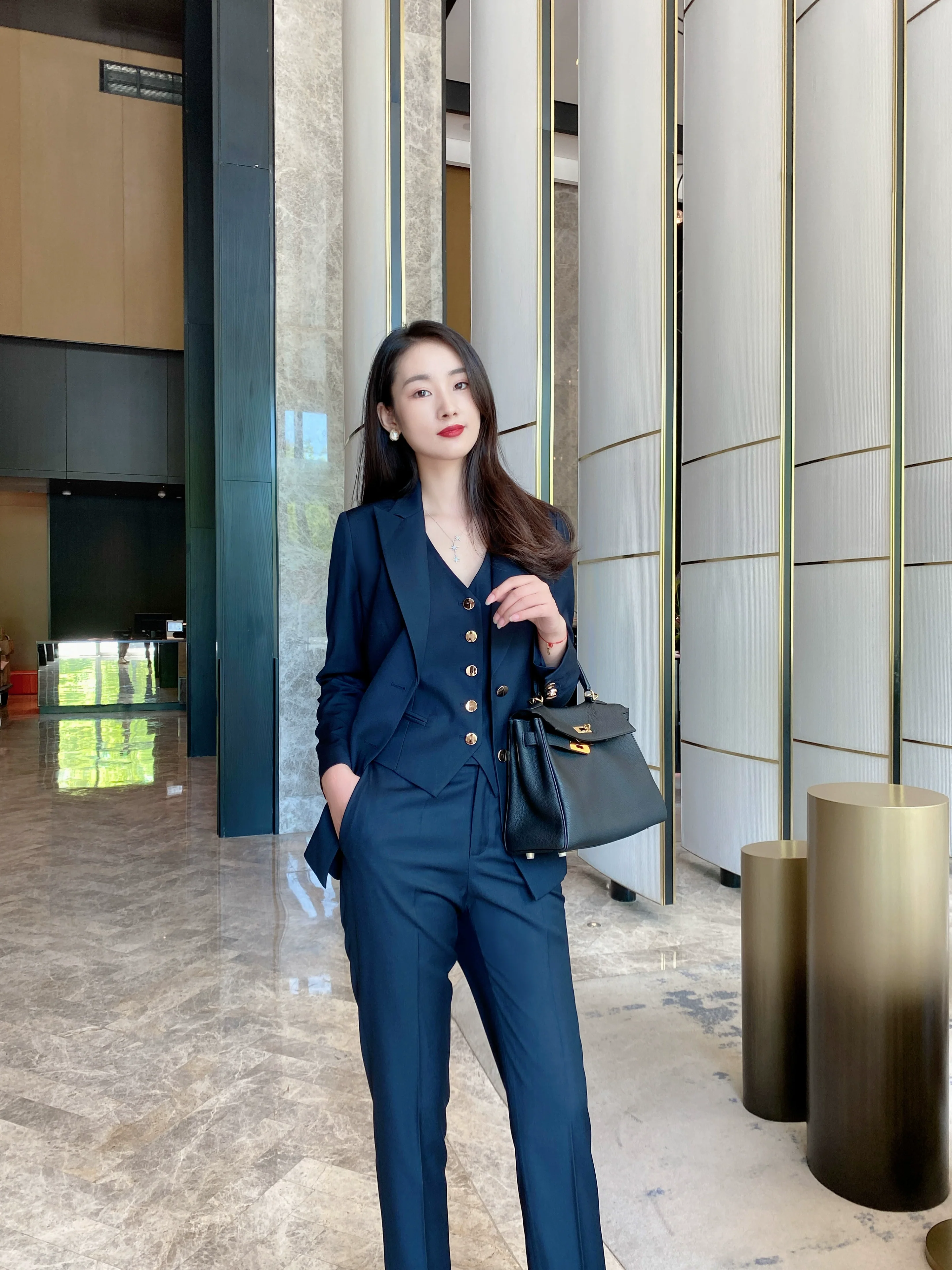 Elegant Autumn High-End 3-Piece Women’s Professional Suit Set - Image 4