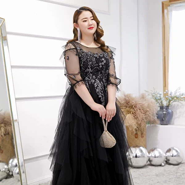 Elegant Black Evening Dress - Image 4