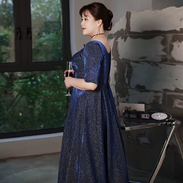 Elegant French Evening Dress - Image 2