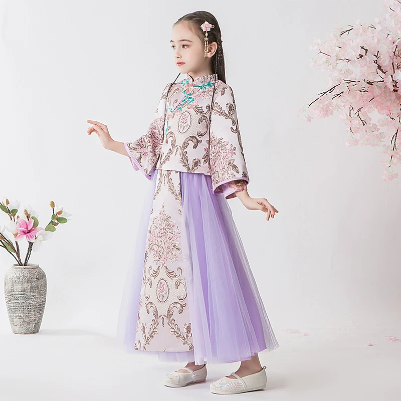 Elegant Girls' Fleece Lined Hanfu Cheongsam Dress: Traditional Chinese New Year Outfit - Image 4