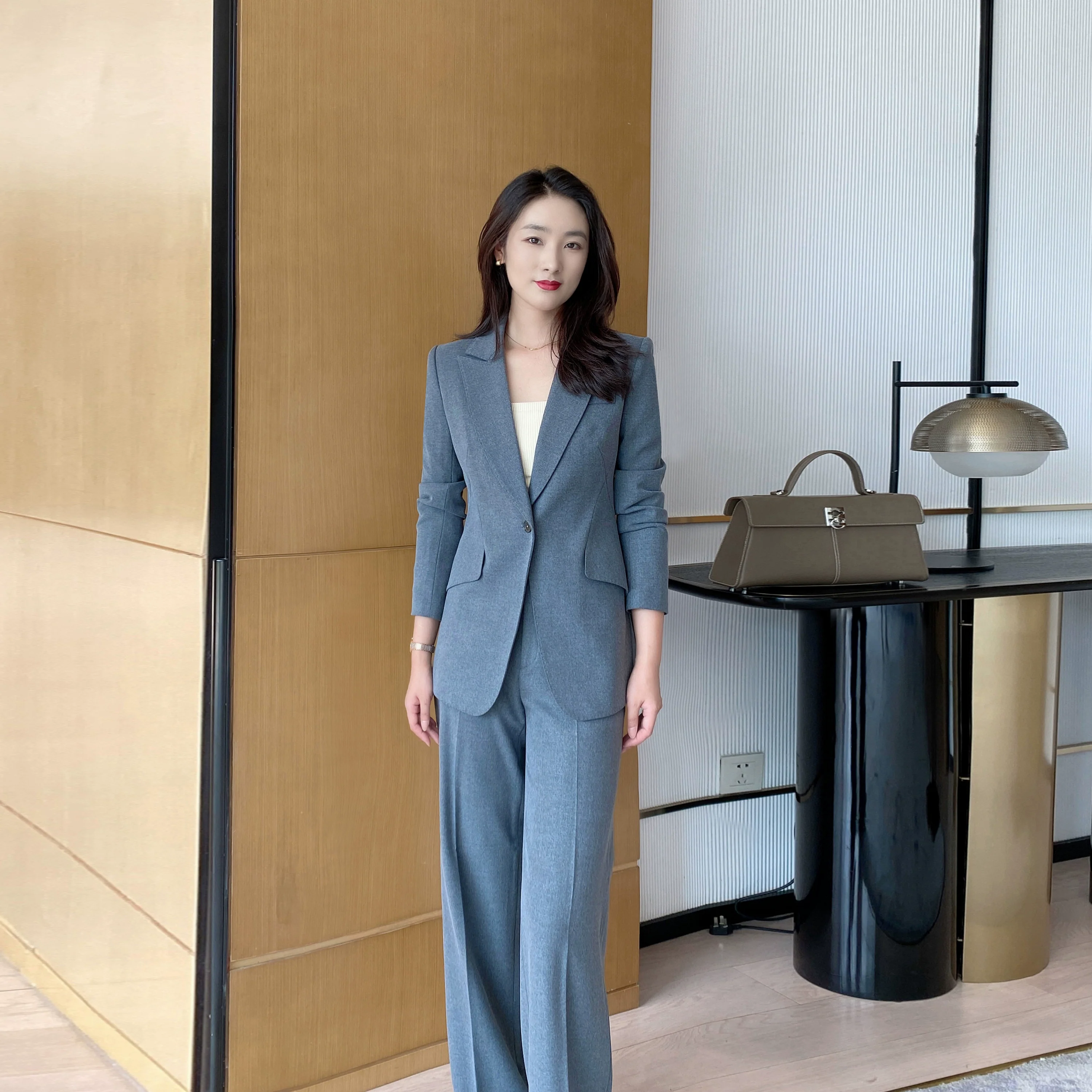 Elegant Grey Demi-Season Women's Suit Jacket Set with Trousers - Image 2