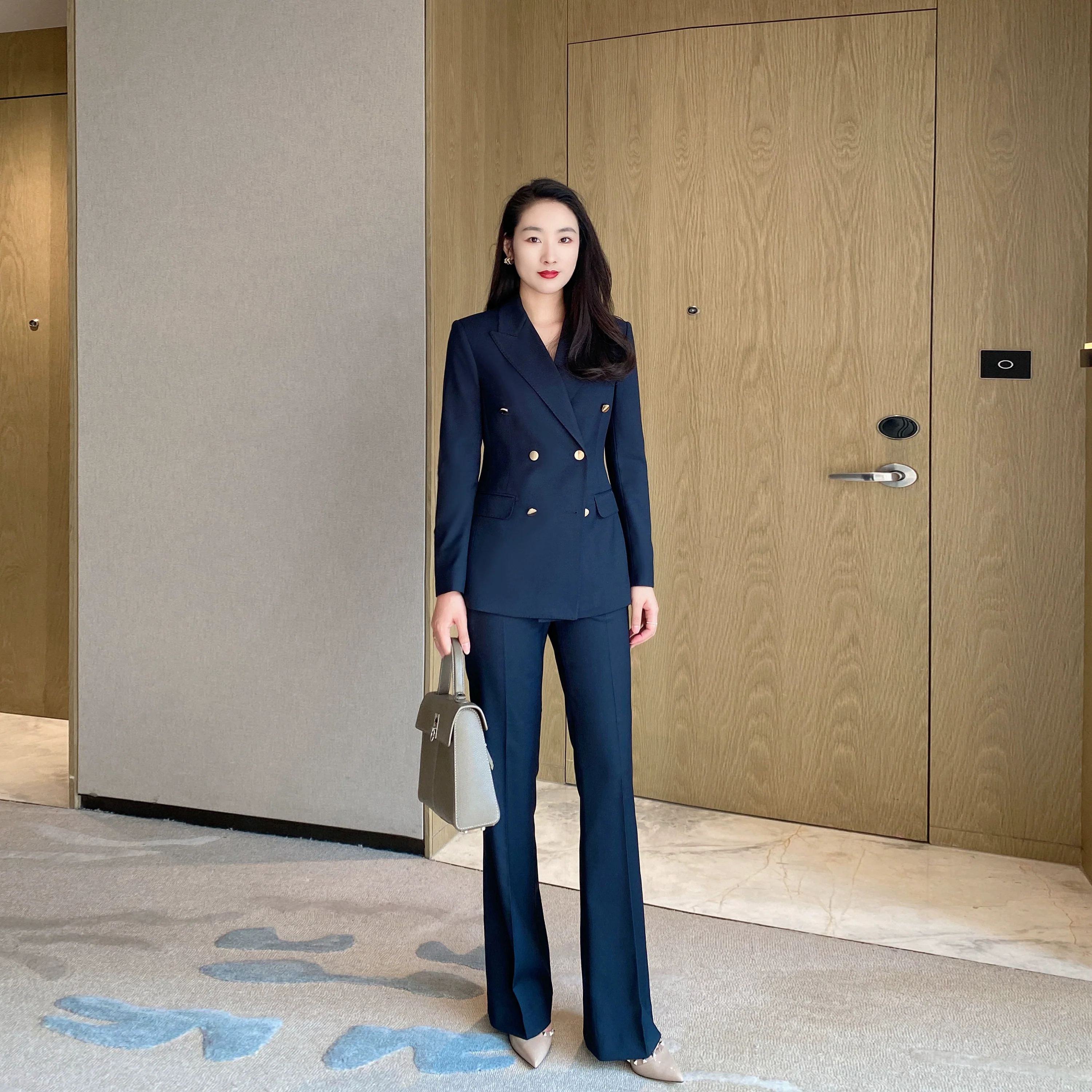 Elegant Navy Blue Slim-Fit Suit with Flared Trousers - Image 6