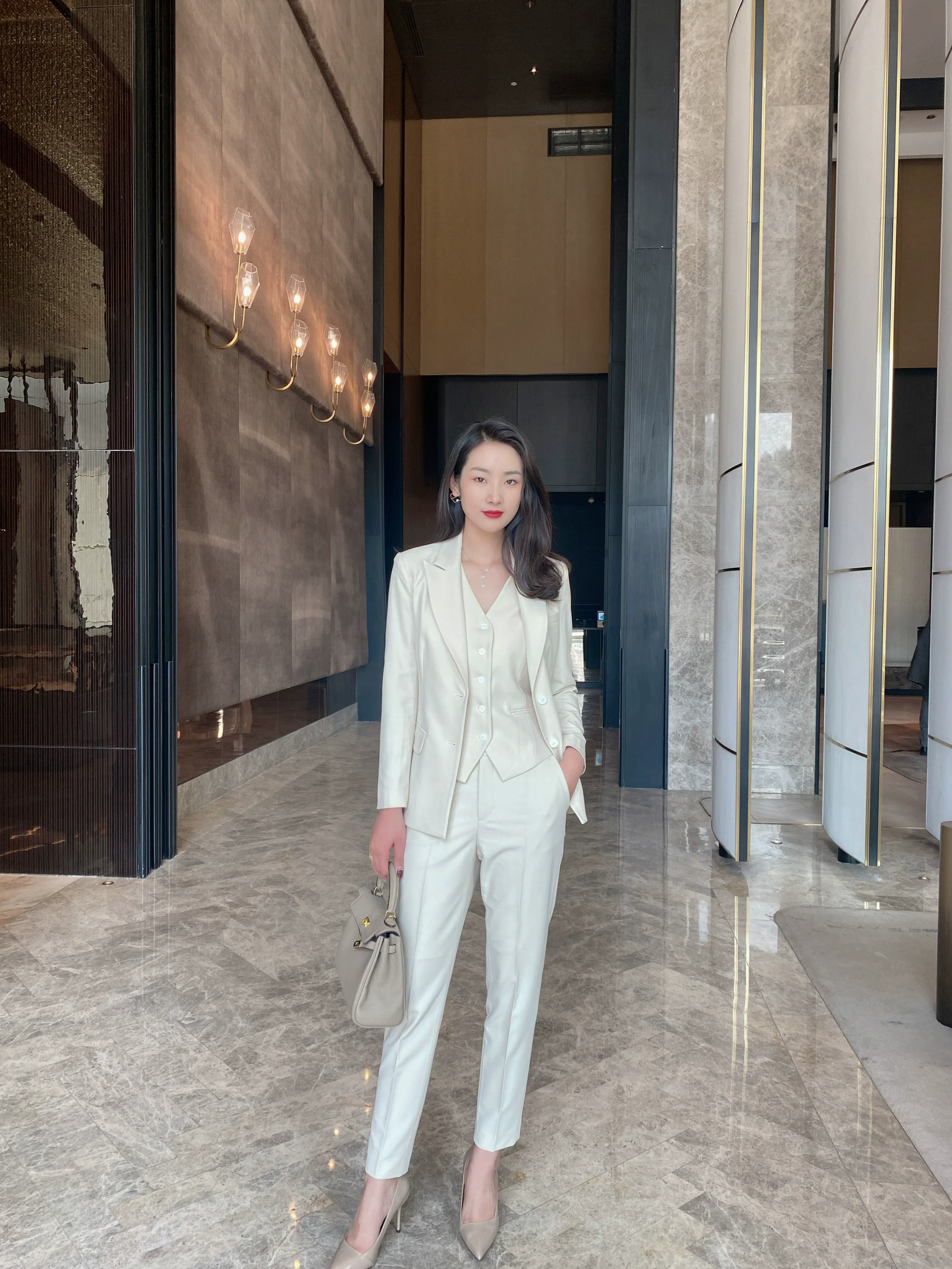 Elegant Oat Autumn Women’s 3‑Piece Suit Vest Trousers Set - Image 4