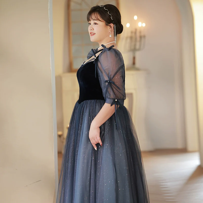 Elegant Piano Performance Costume