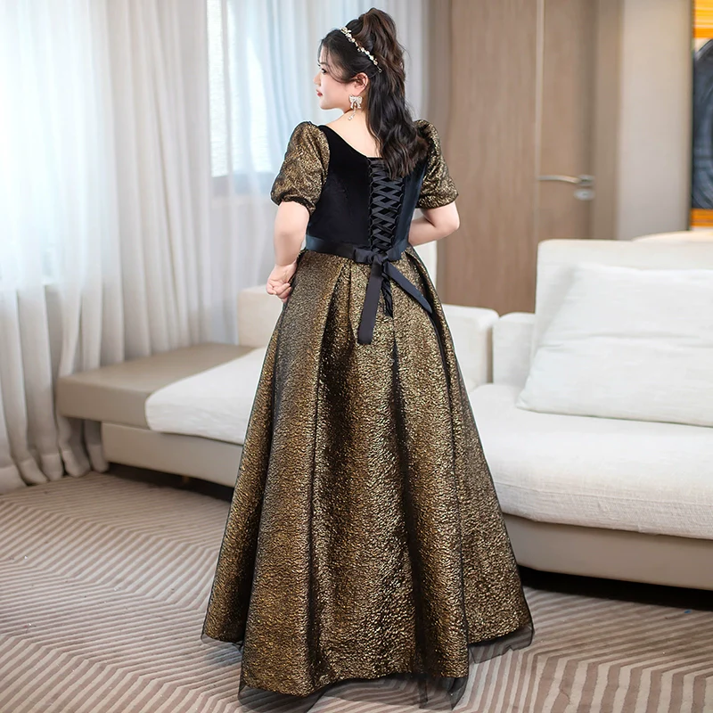Elegant Piano Performance Evening Dress - Image 3