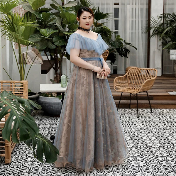 Elegant Plus Size Evening Dress - Image 3