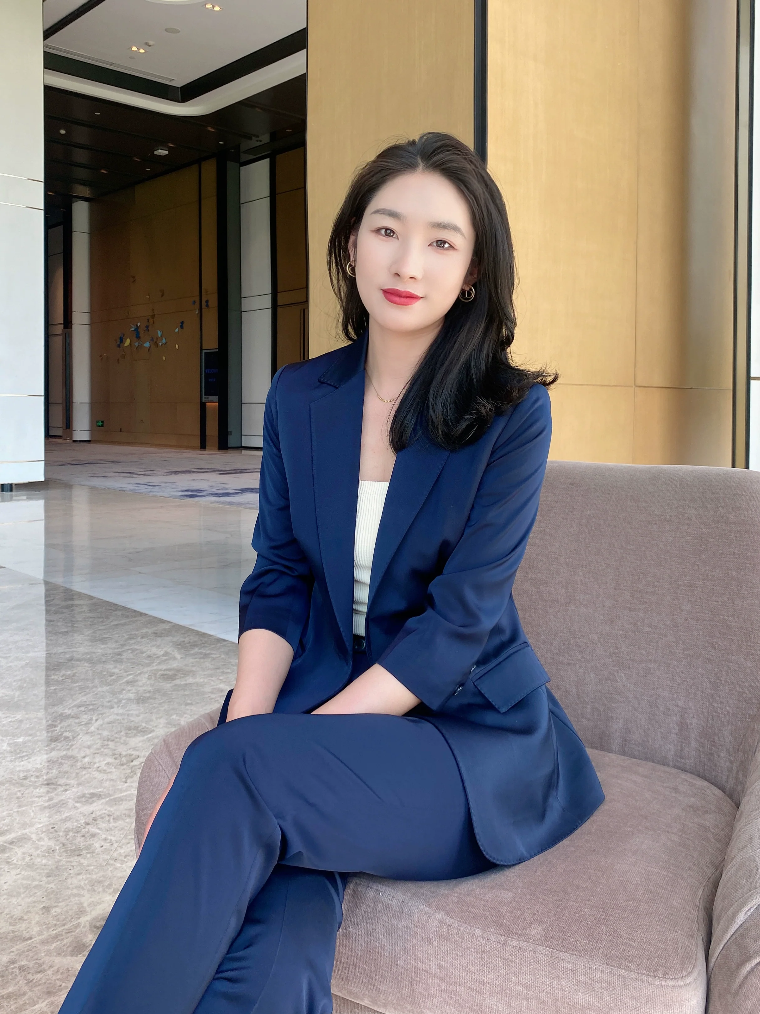 Elegant Summer Slim-Fit Professional Suit Jacket for Women - Image 3