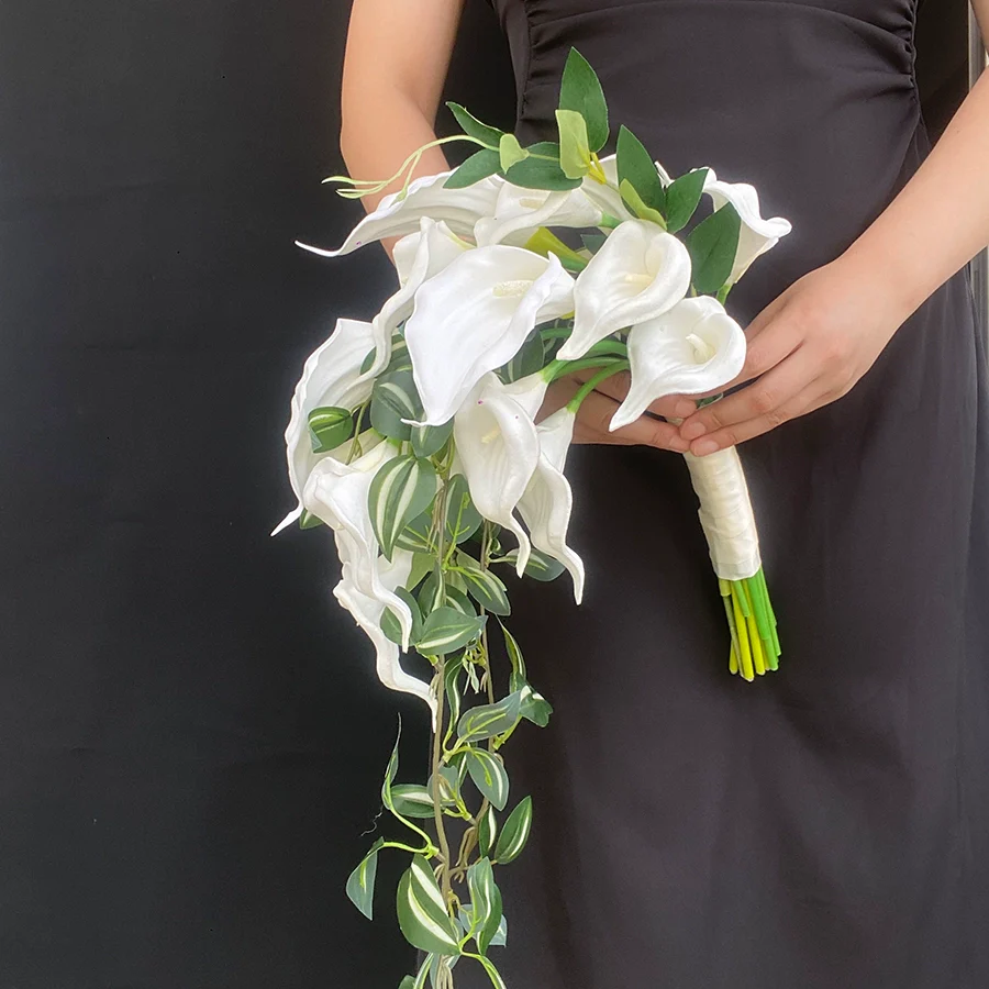 Elegant Water Drop Handheld Calla Lily Bouquet – Purple 38×25cm - Image 8