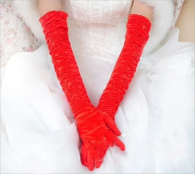 Elegant Wedding Gloves - Image 2