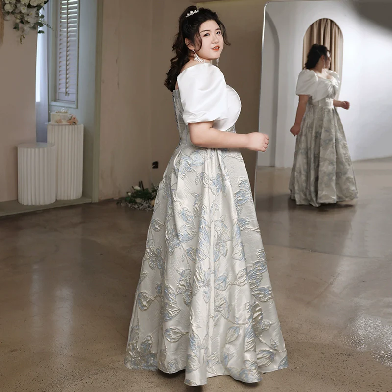 Elegant White Evening Dress - Image 5