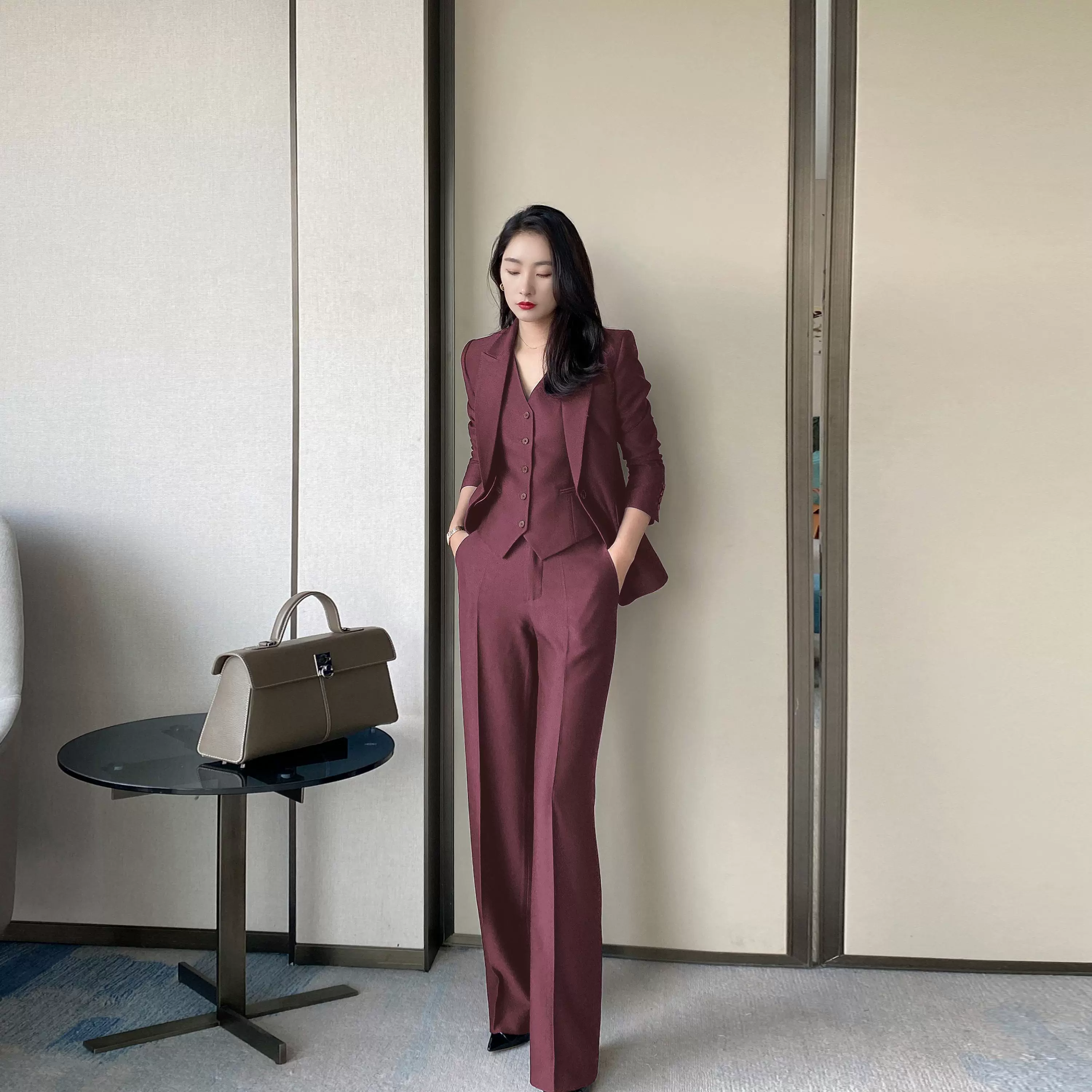 Elegant Winter Suit Set with Red Vest and Trousers - Image 4