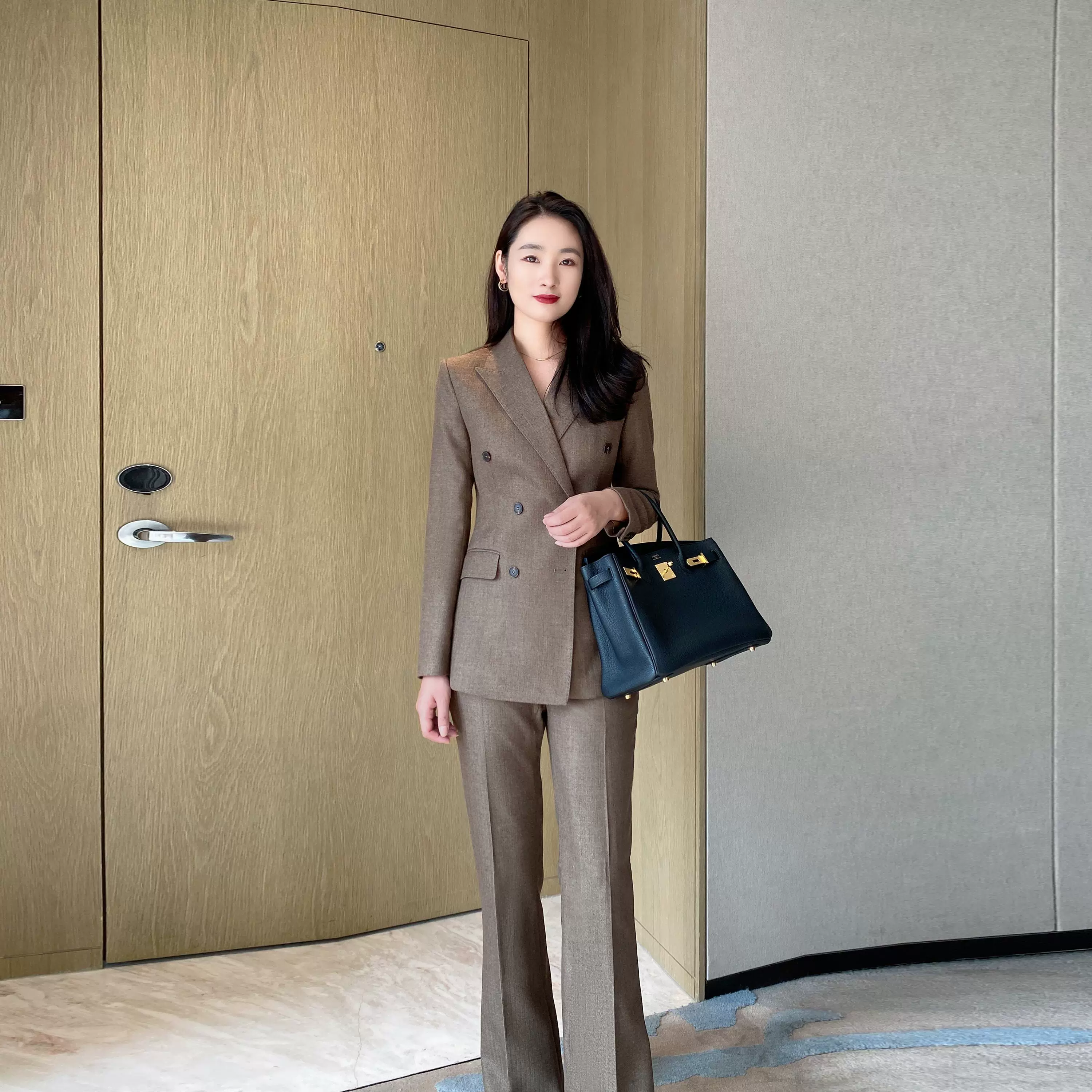 Elegant Winter Woolen Suit with Flared Trousers Classic Coffee Color - Image 3
