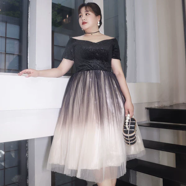 French Style Black Evening Dress - Image 5