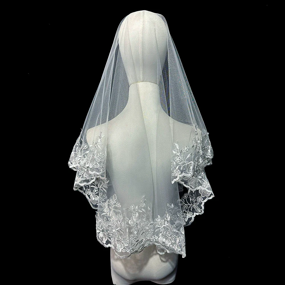 Lace Wedding Veil for Bride - Image 3