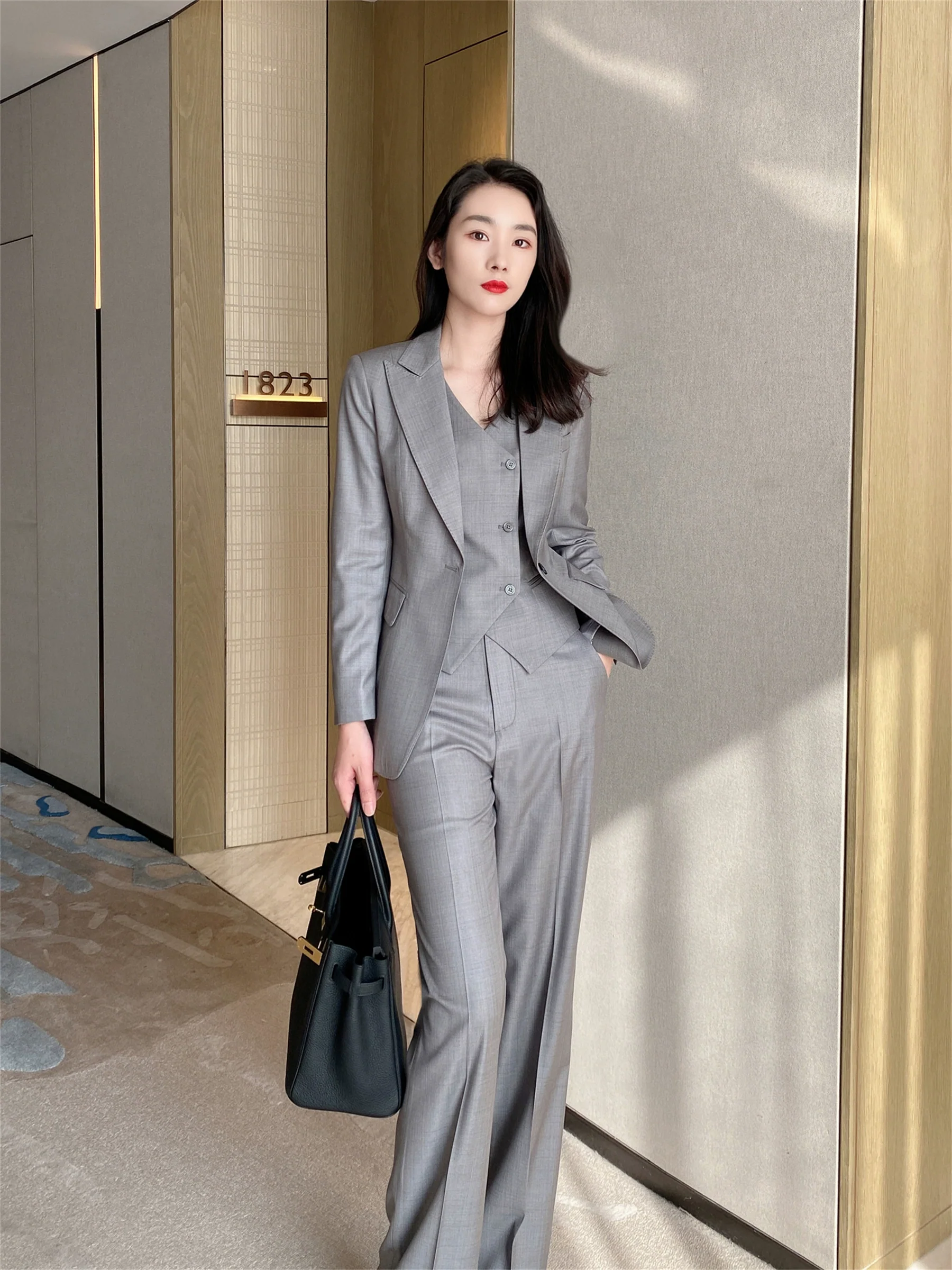 Light Grey Wool Blend Women's Suit Vest & Trousers - Image 3