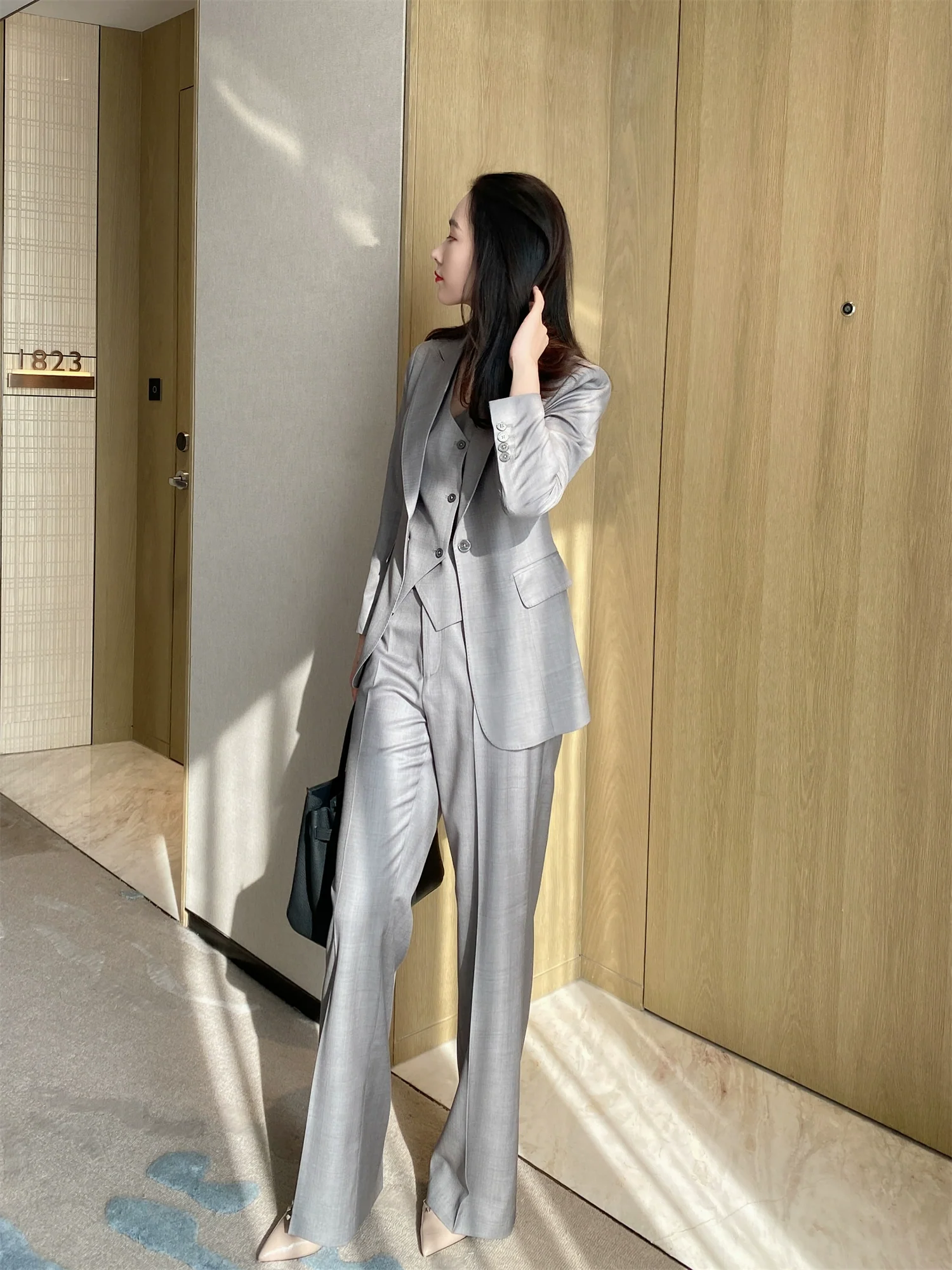 Light Grey Wool Blend Women's Suit Vest & Trousers - Image 5