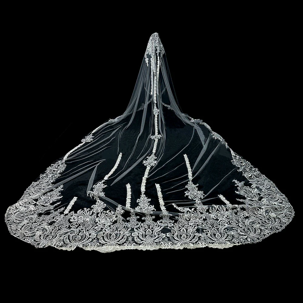 Luxury Bridal Veil 5M Long 3M Wide - Image 2