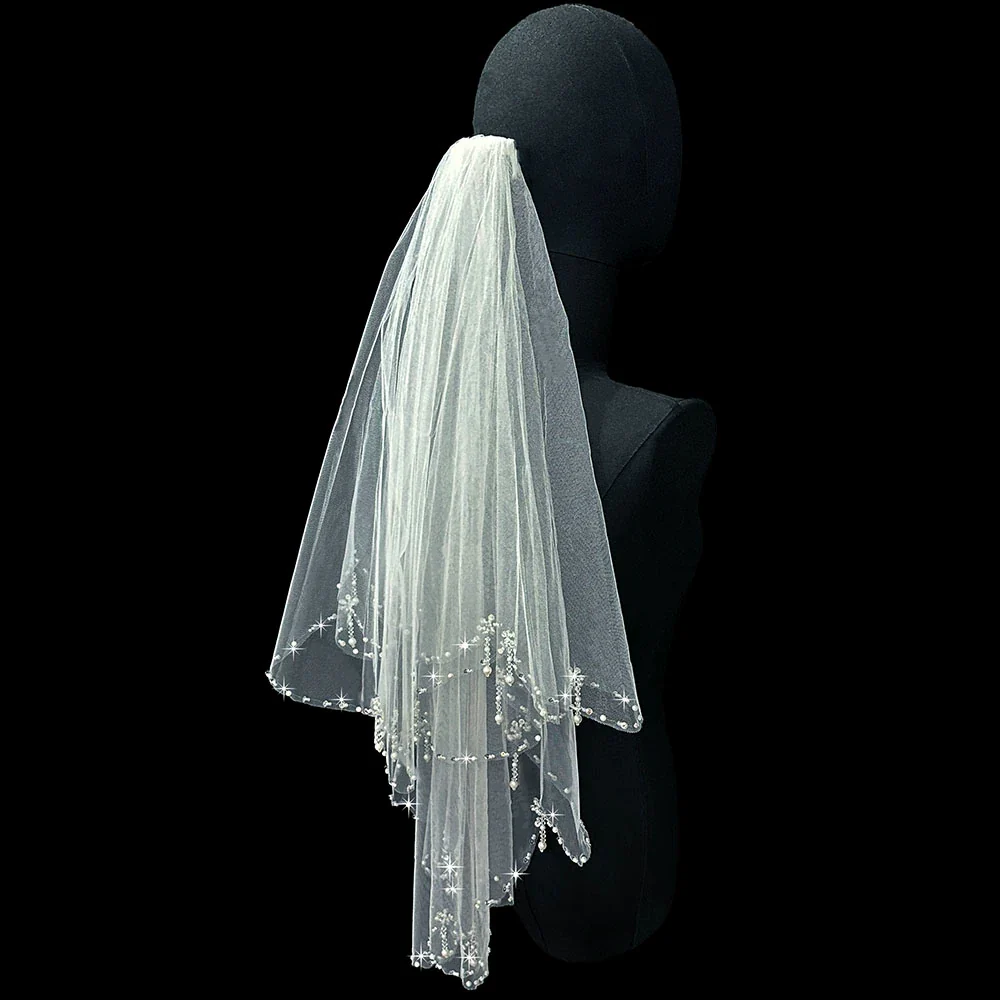 Pearl Bridal Veil Accessory - Image 4