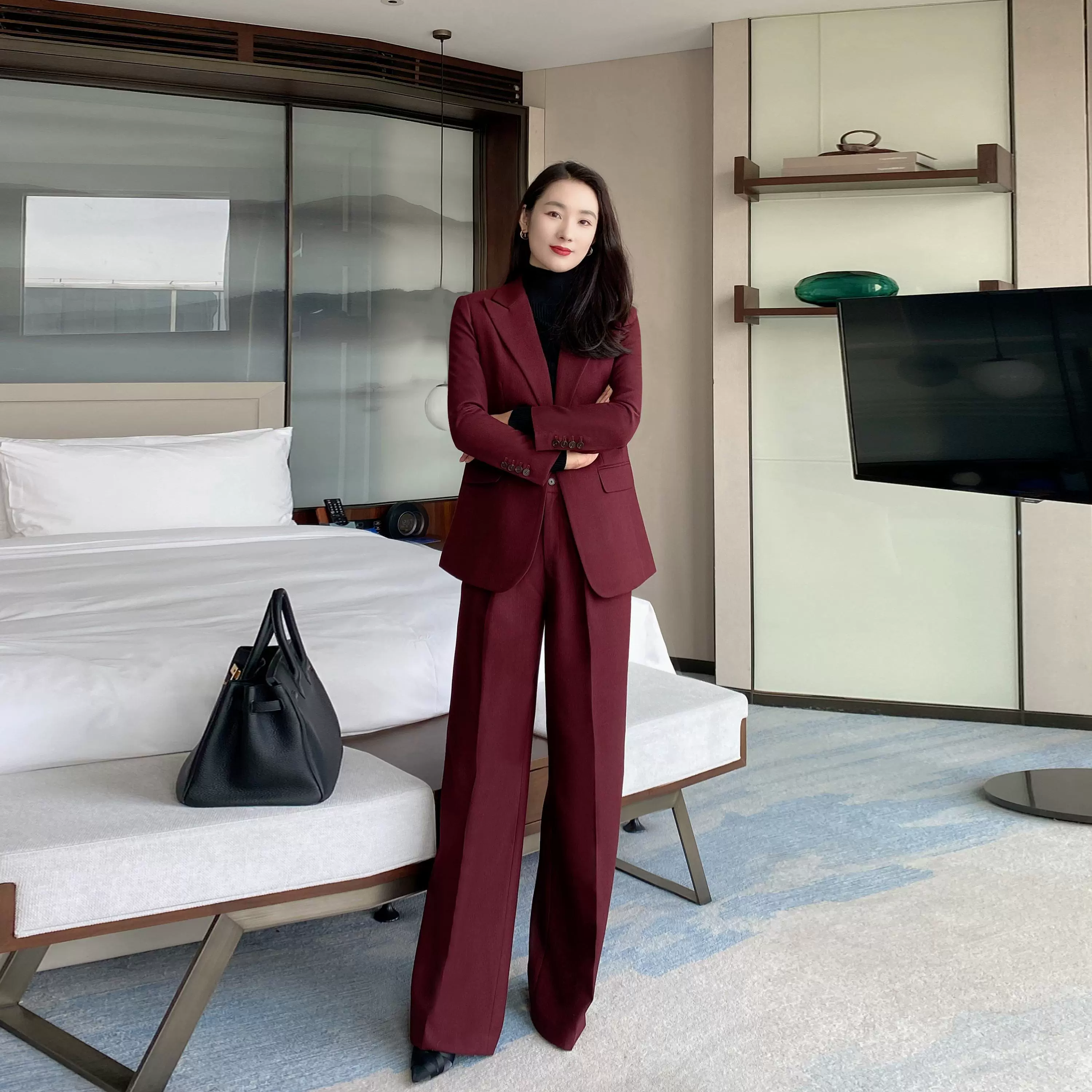 Red One-Button Wool Suit Elegant Wide-Leg Trousers for Women - Image 2