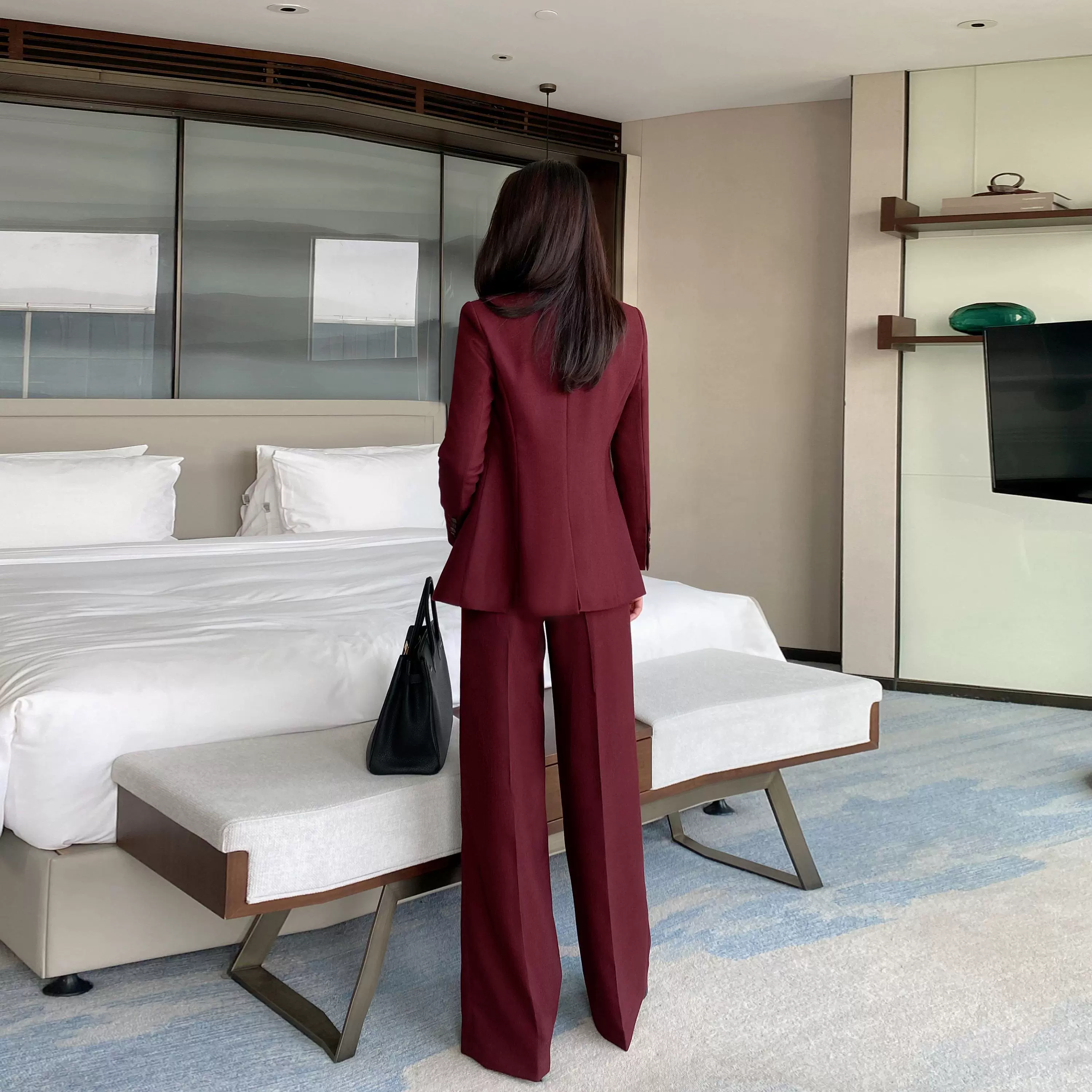 Red One-Button Wool Suit Elegant Wide-Leg Trousers for Women - Image 3