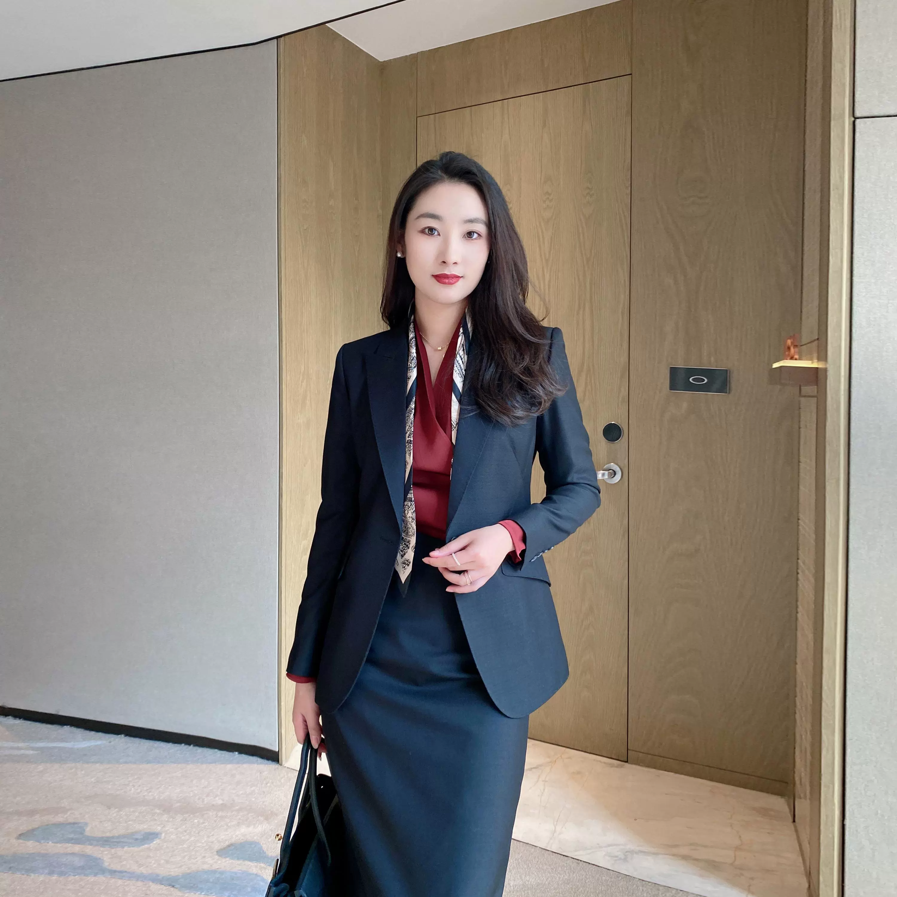Spring Black Classic Women's Business Suit Set Premium Tailored Two‑Piece - Image 3