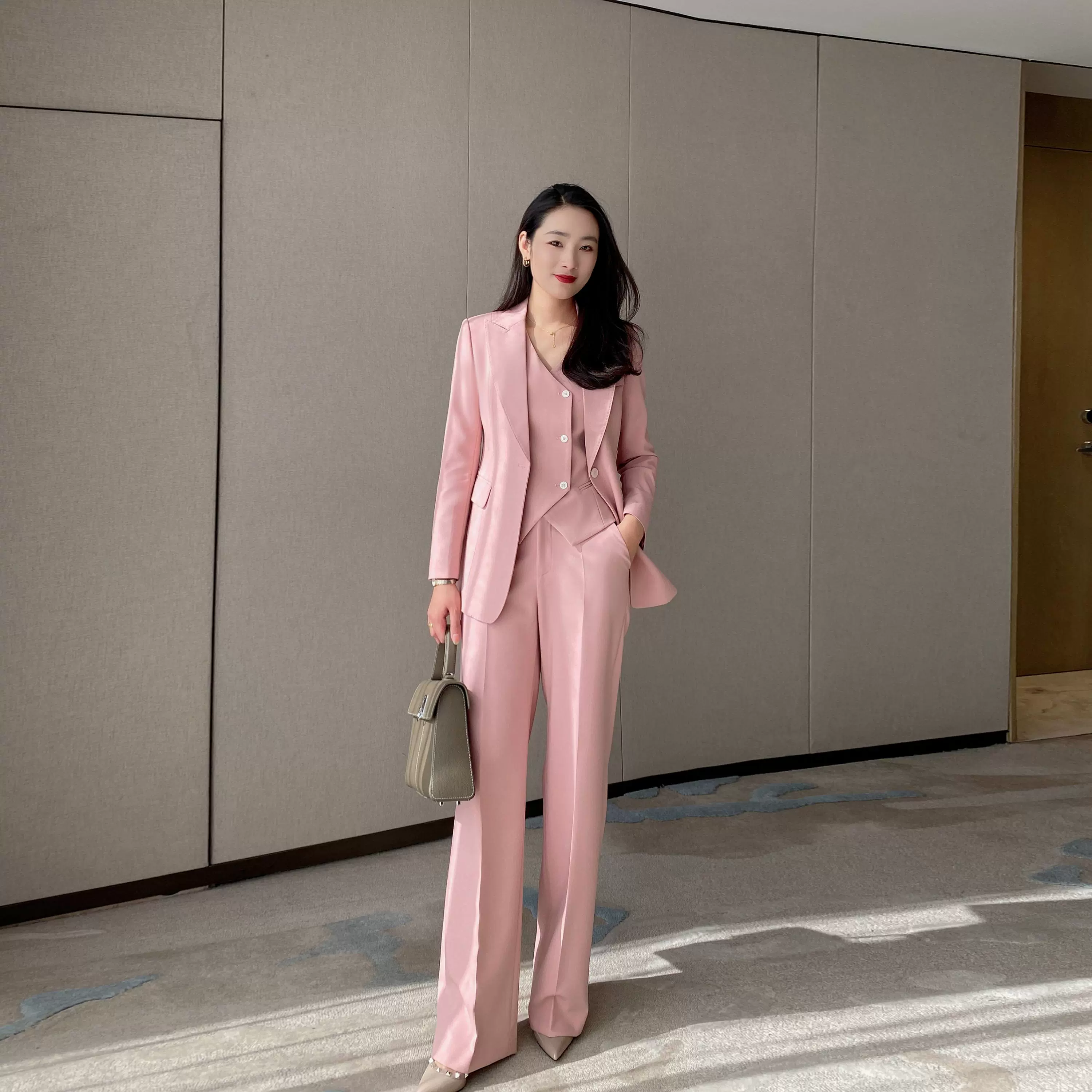 Spring Fuchsia Classic 3-Piece Suit Set – Jacket, Vest & Trousers - Image 5