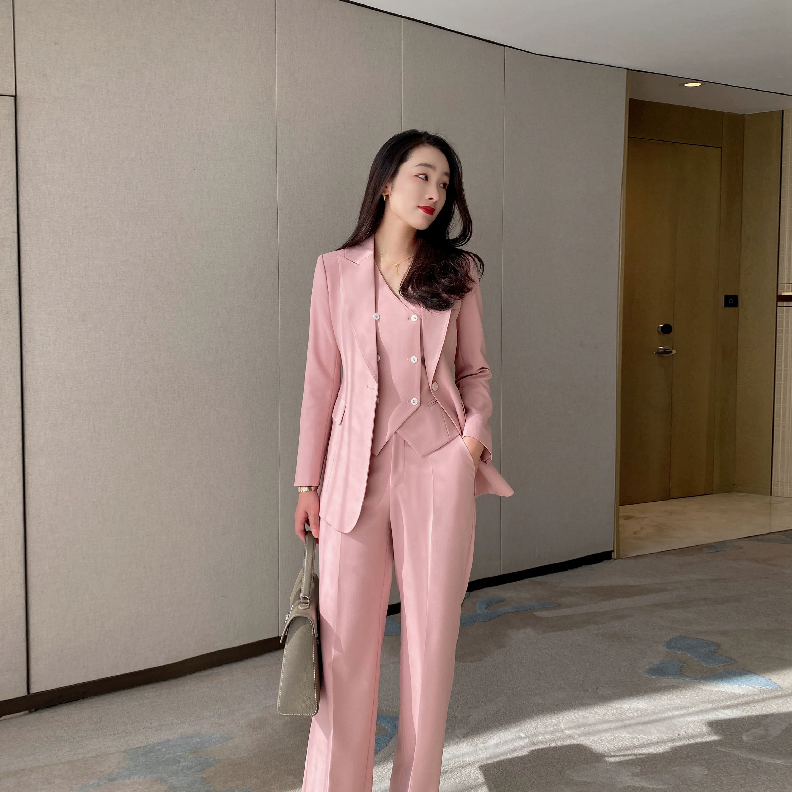 Spring Fuchsia Classic 3-Piece Suit Set – Jacket, Vest & Trousers - Image 6