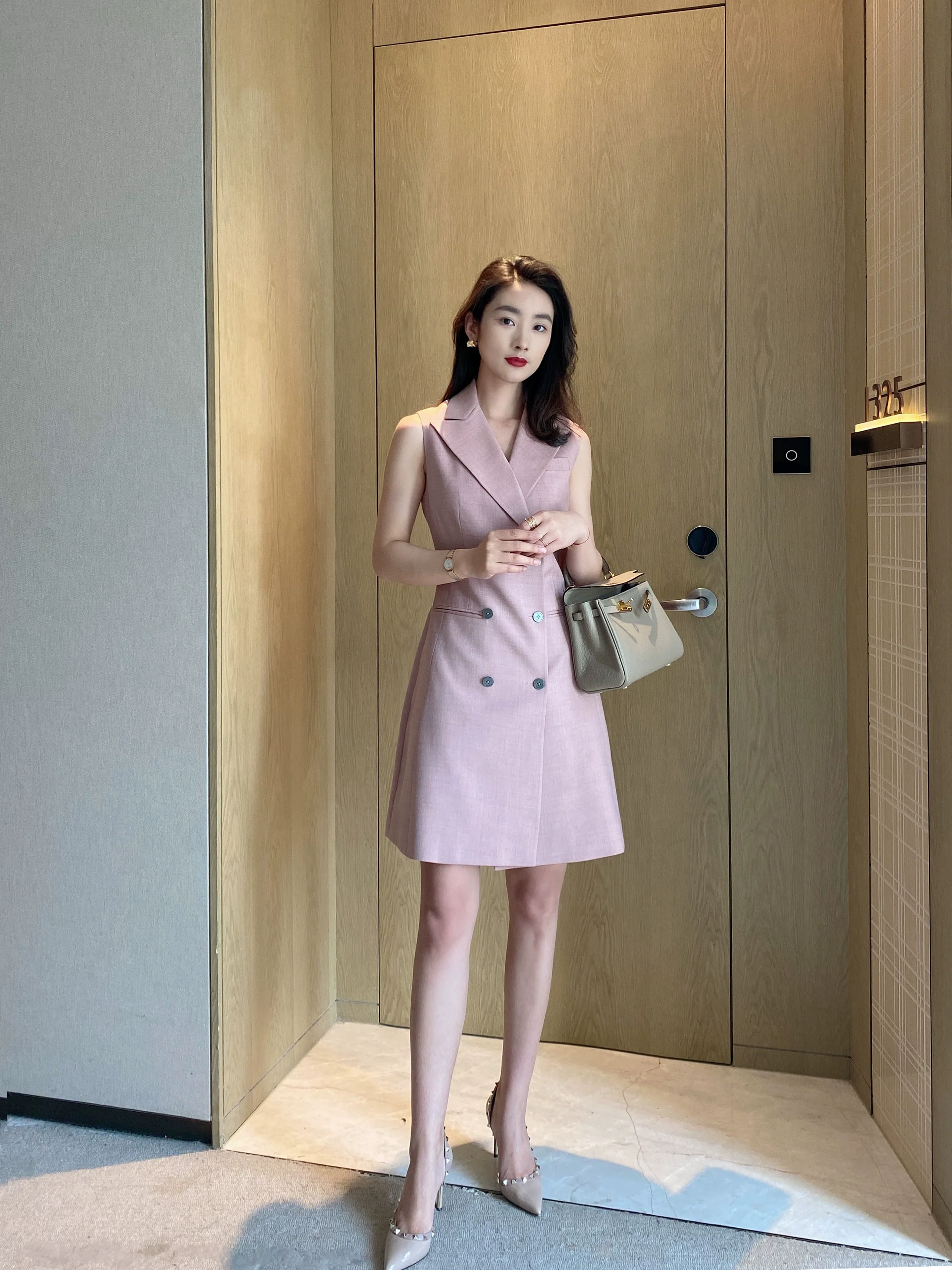 Summer Fuchsia Sleeveless Double-Breasted Suit Jacket with A-Line Skirt - Image 4