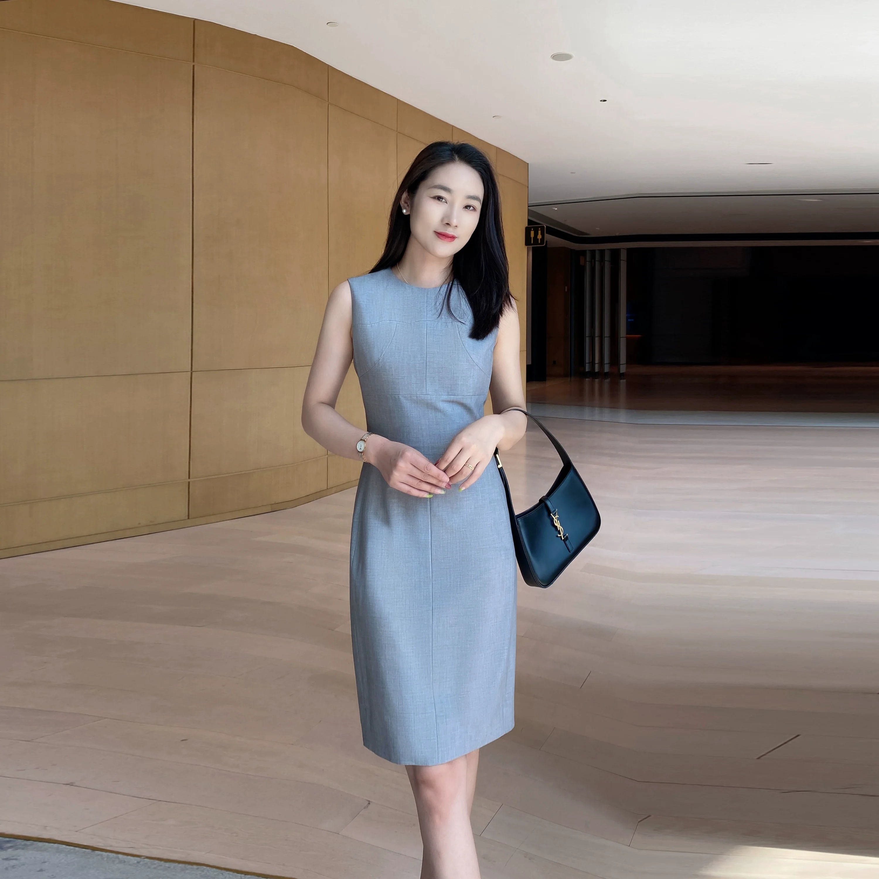 Summer Light Sleeveless Tea Gray Midi Dress for Office - Image 2
