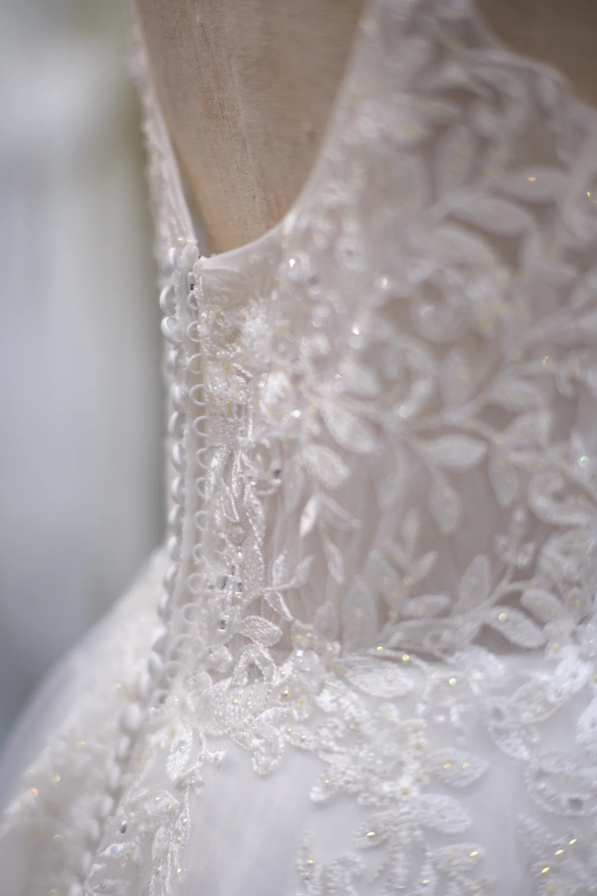 Wedding bridal premium fabric half aplique lace with beaded - Image 7