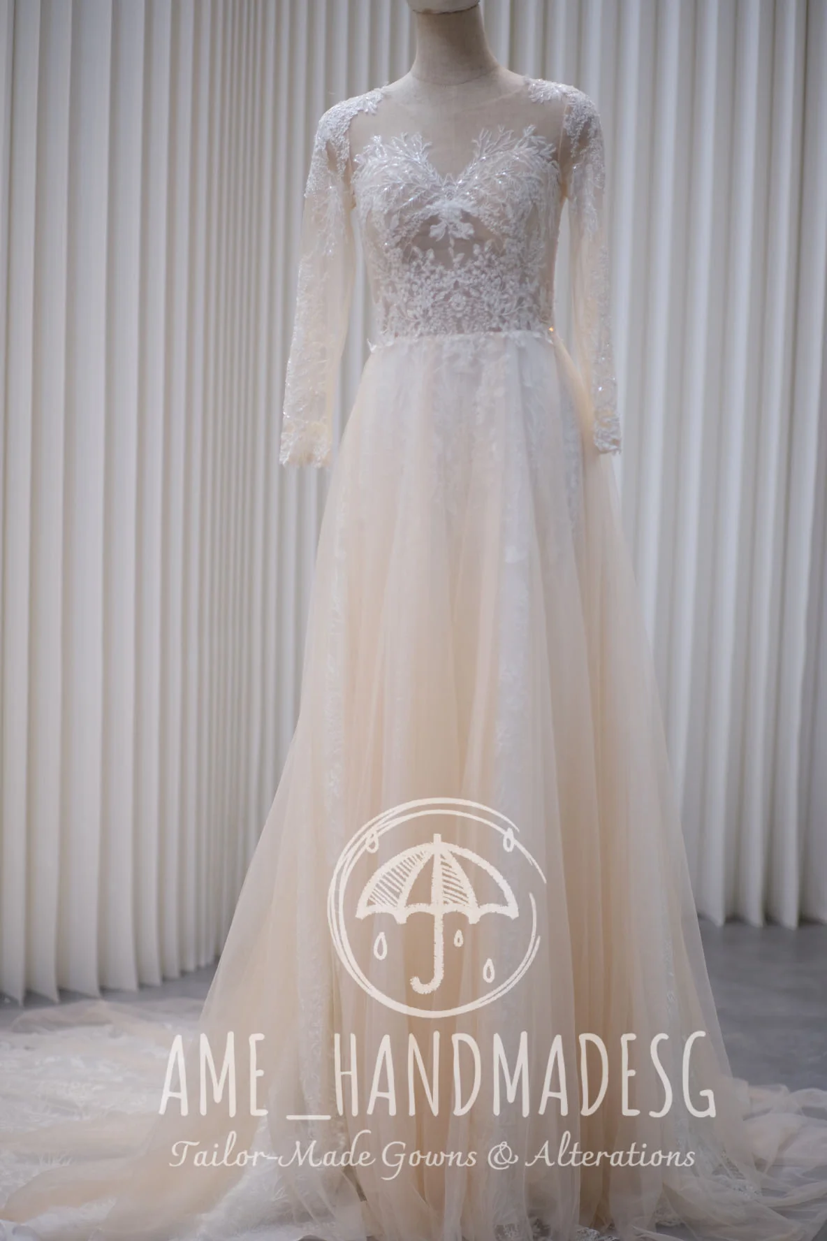 Lux Full Fabric Lace Beaded Size S Wedding Gown | Ready-to-Wear - Image 6