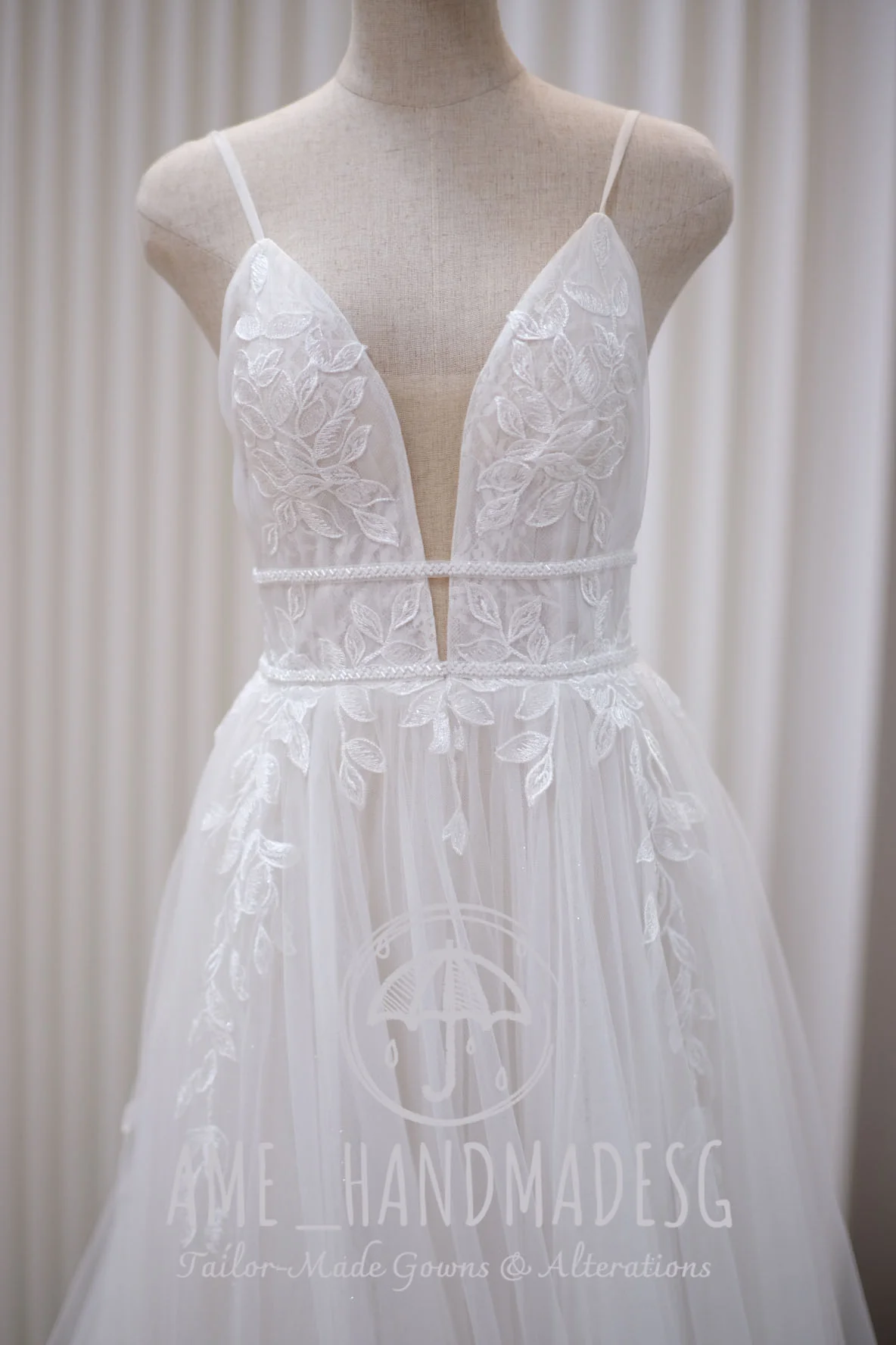 Premium Half Lace Beaded Size S Wedding Gown | Ready-to-Wear - Image 4