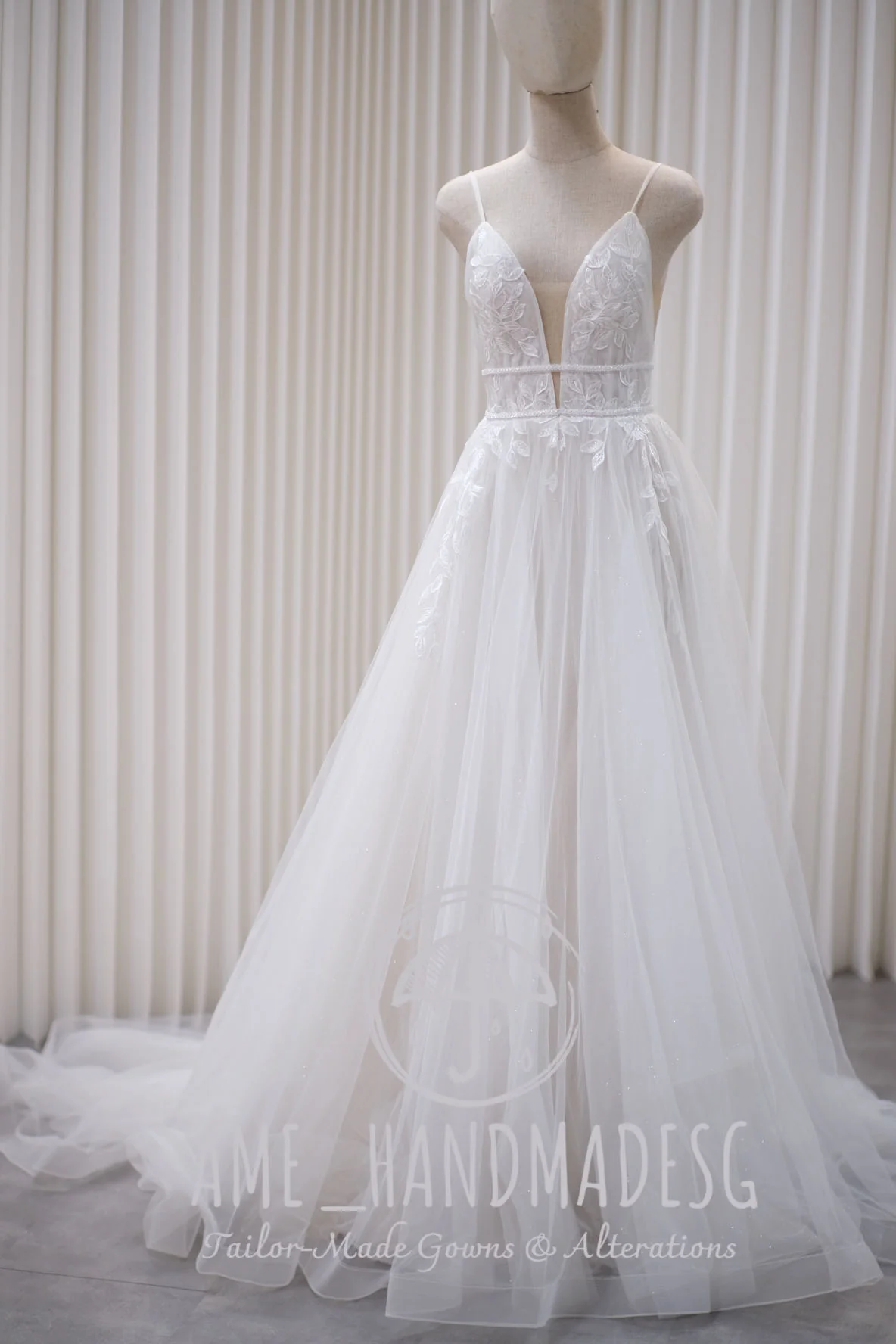 Premium Half Lace Beaded Size S Wedding Gown | Ready-to-Wear - Image 5