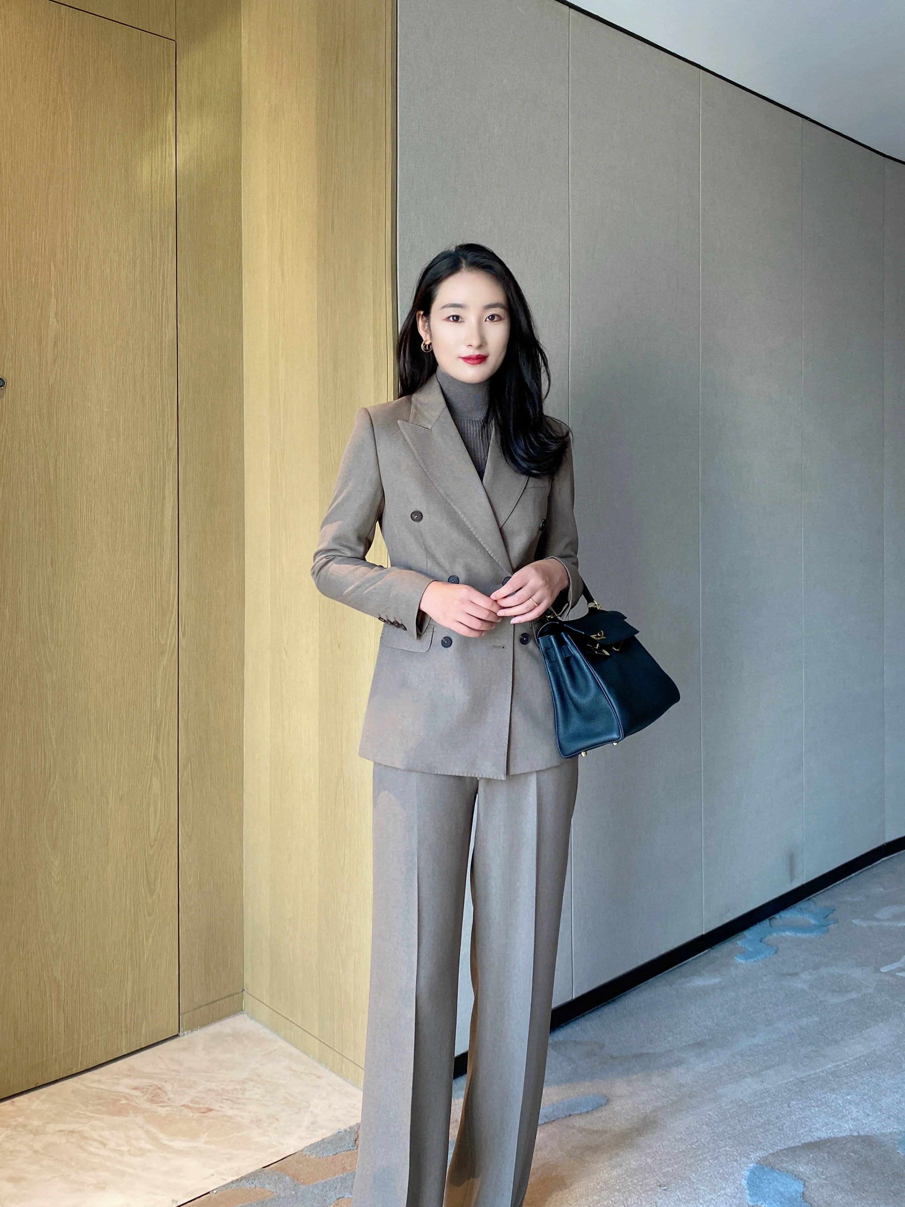 Winter Elite Classic Suit Jacket Set – Gray Camel High‑Quality Custom‑Made - Image 4