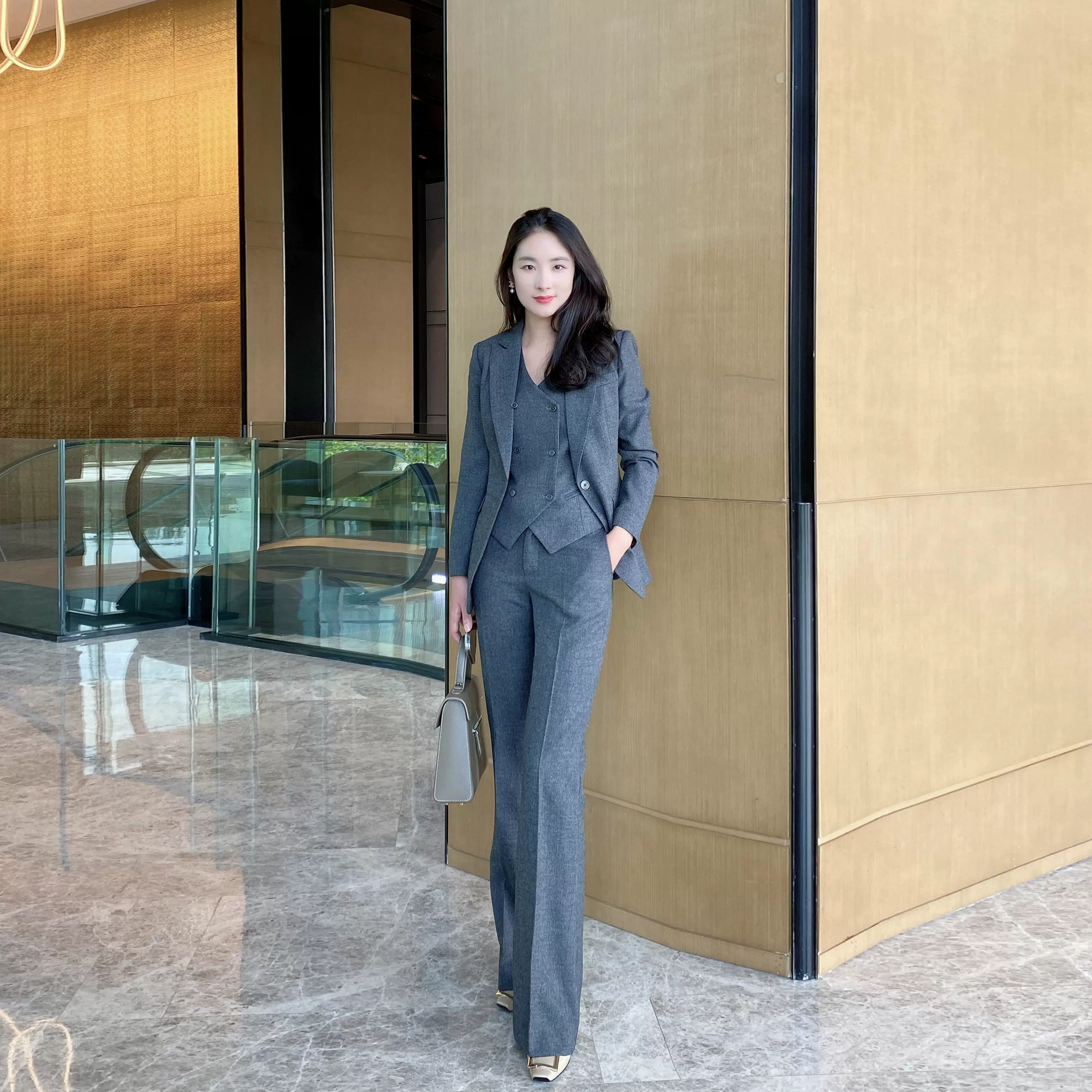 Women's Winter Grey 3‑Piece Classic Suit Set with Thick Jacket - Image 5